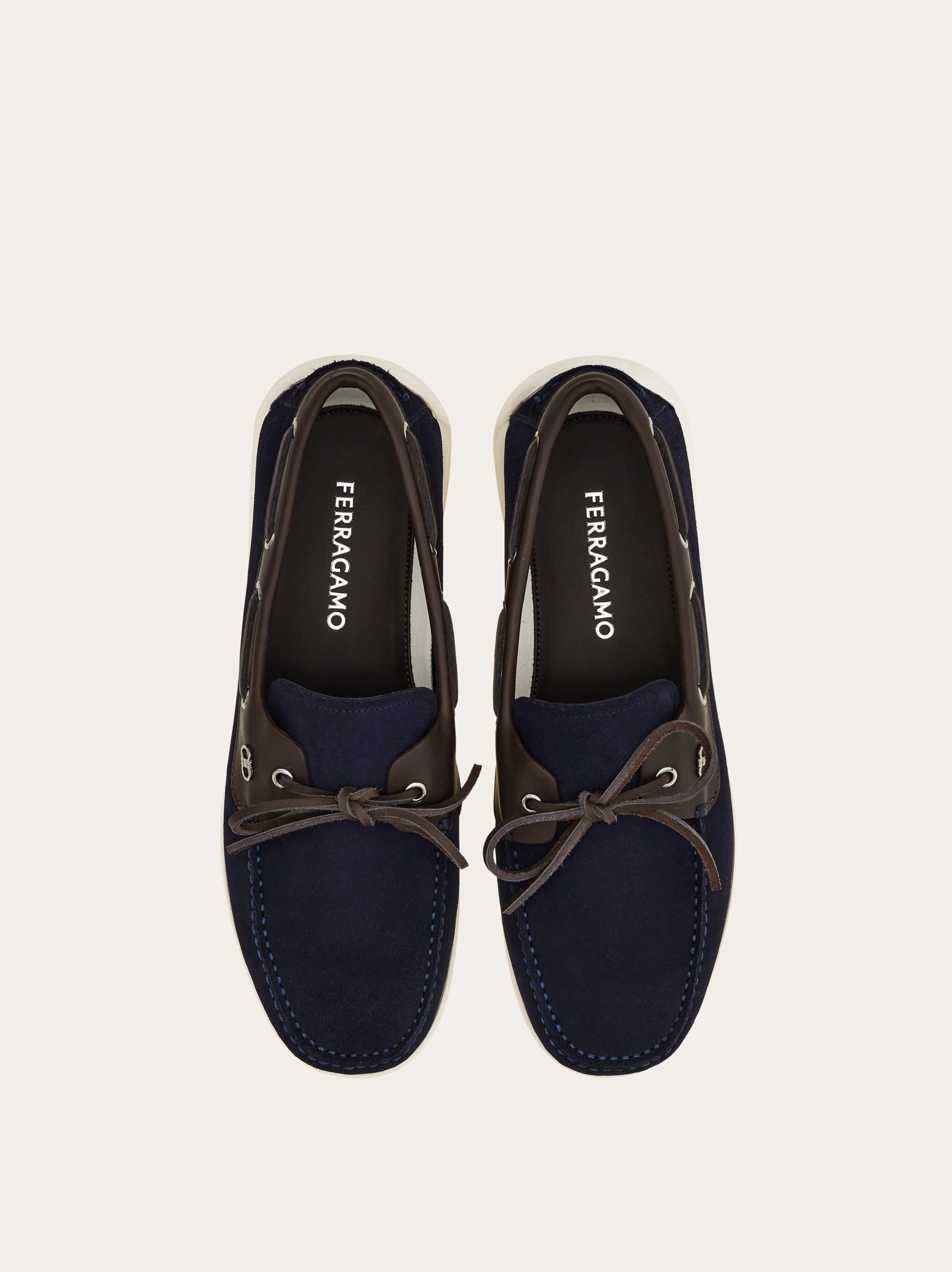  Ferragamo Herren Bootsschuh Blau Größe 39 