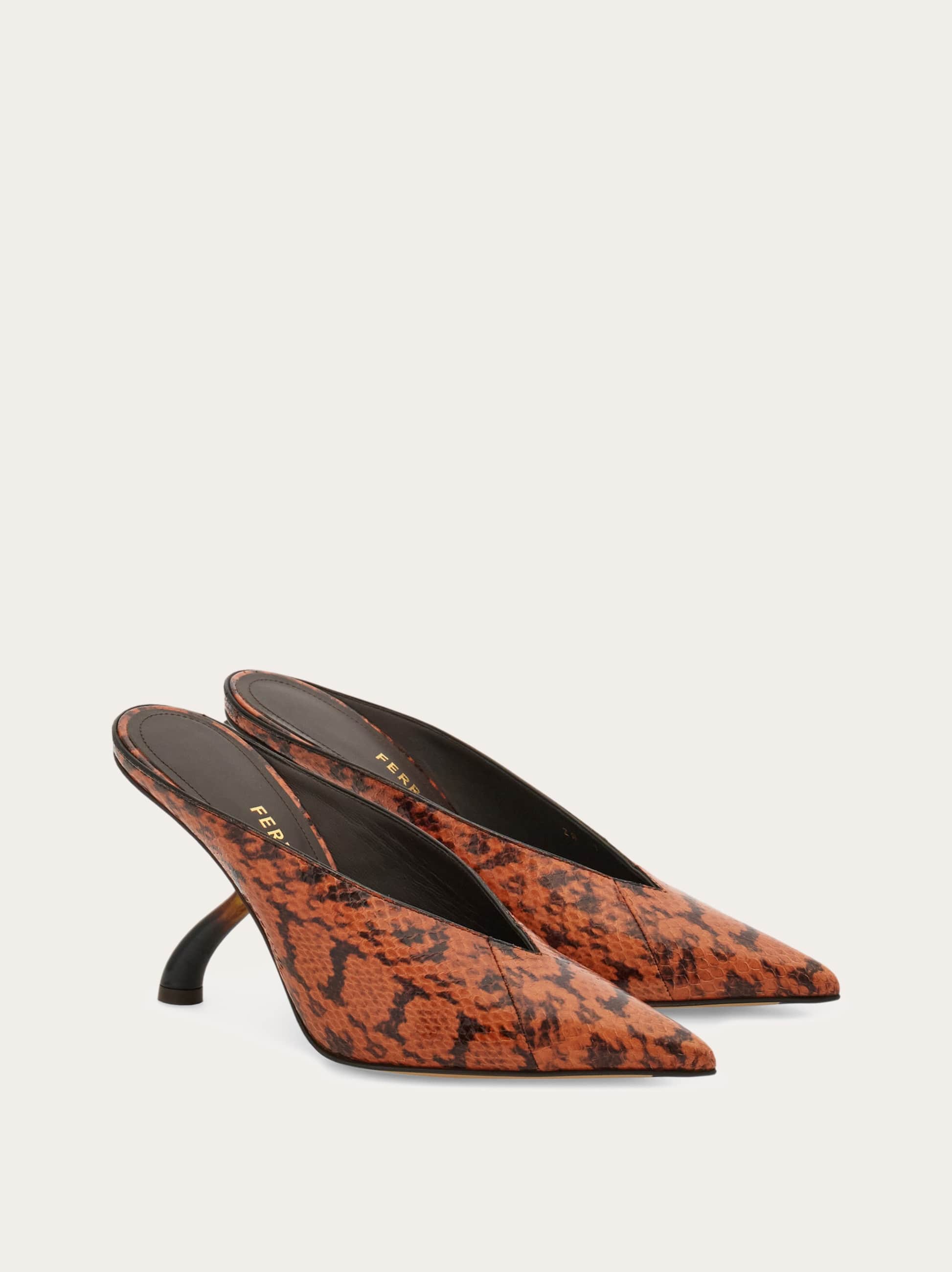  Ferragamo Damen Mule Mit Skulpturalem S-absatz Rot Größe 36 