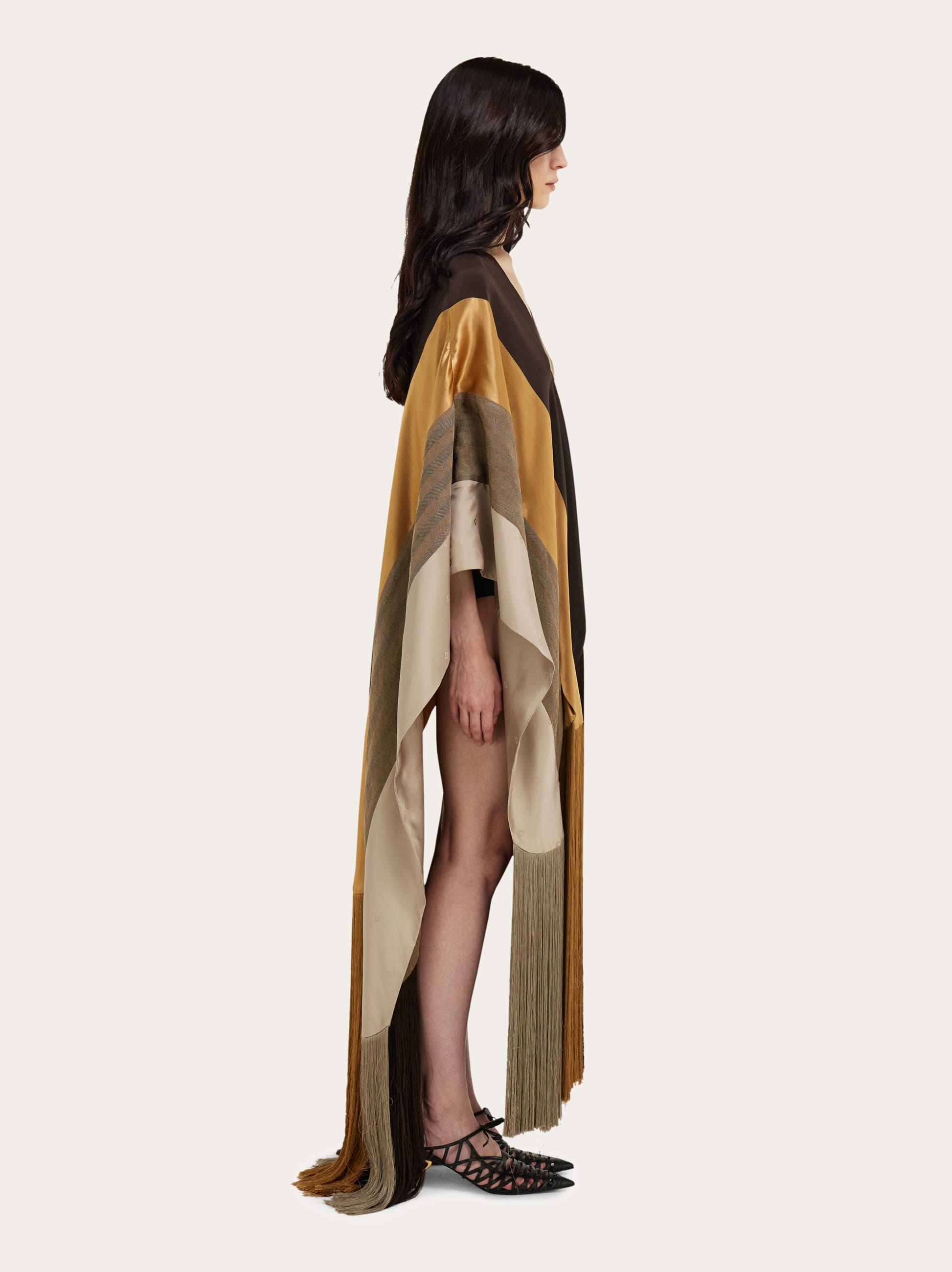 Ferragamo Poncho Patchwork Brun In Brown