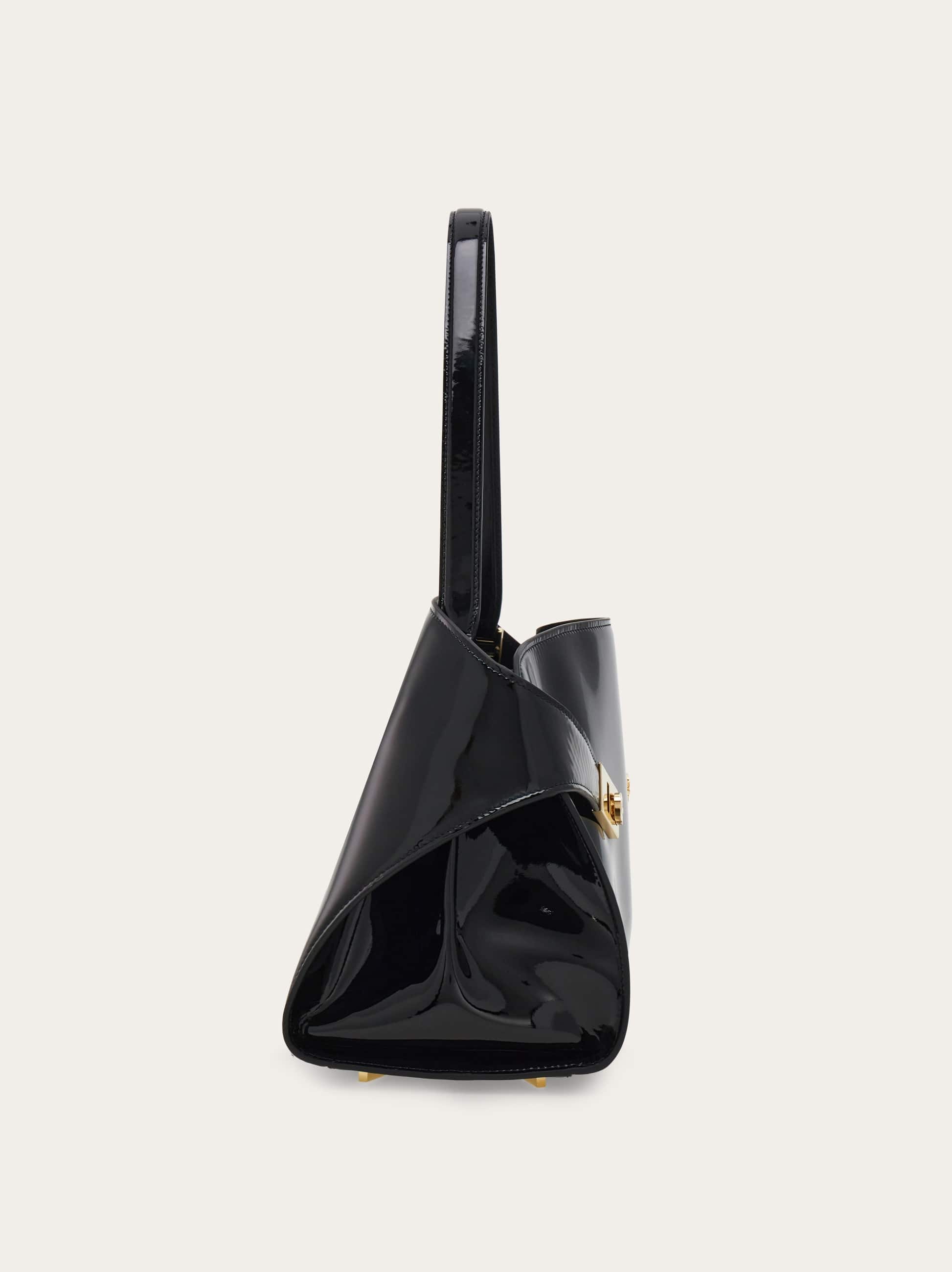  Ferragamo Damen Hug Soft Schultertasche (m) Schwarz 