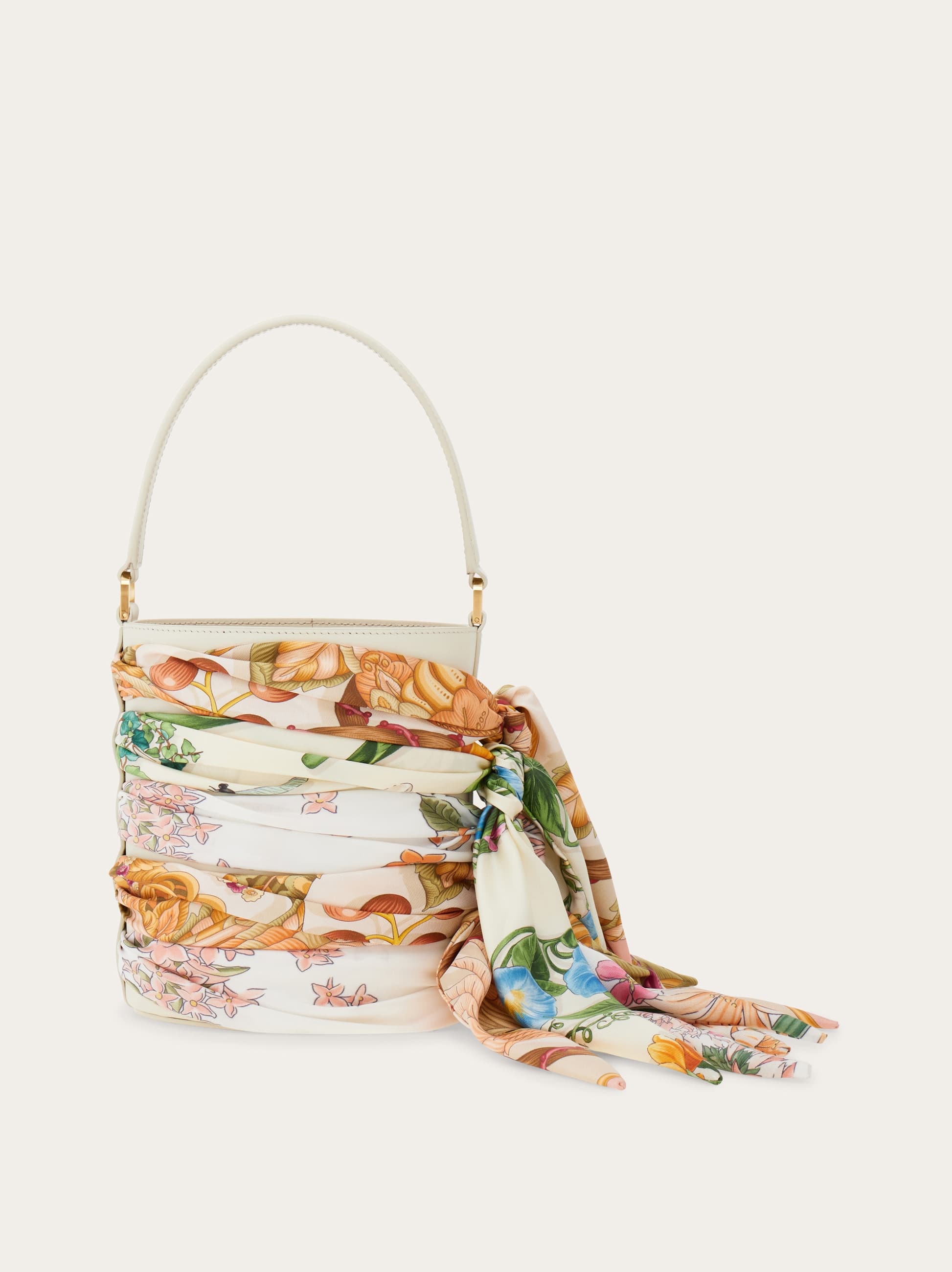 Ferragamo Donna Mini secchiello con foulard e Gancini Multicolore