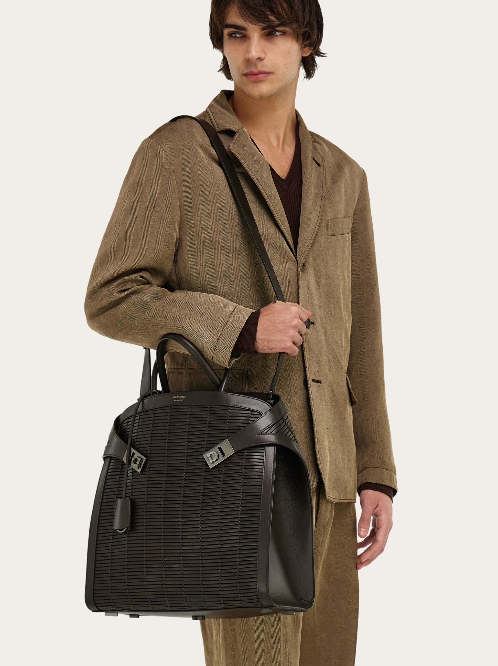  Ferragamo Herren Hug Totebag Braun 
