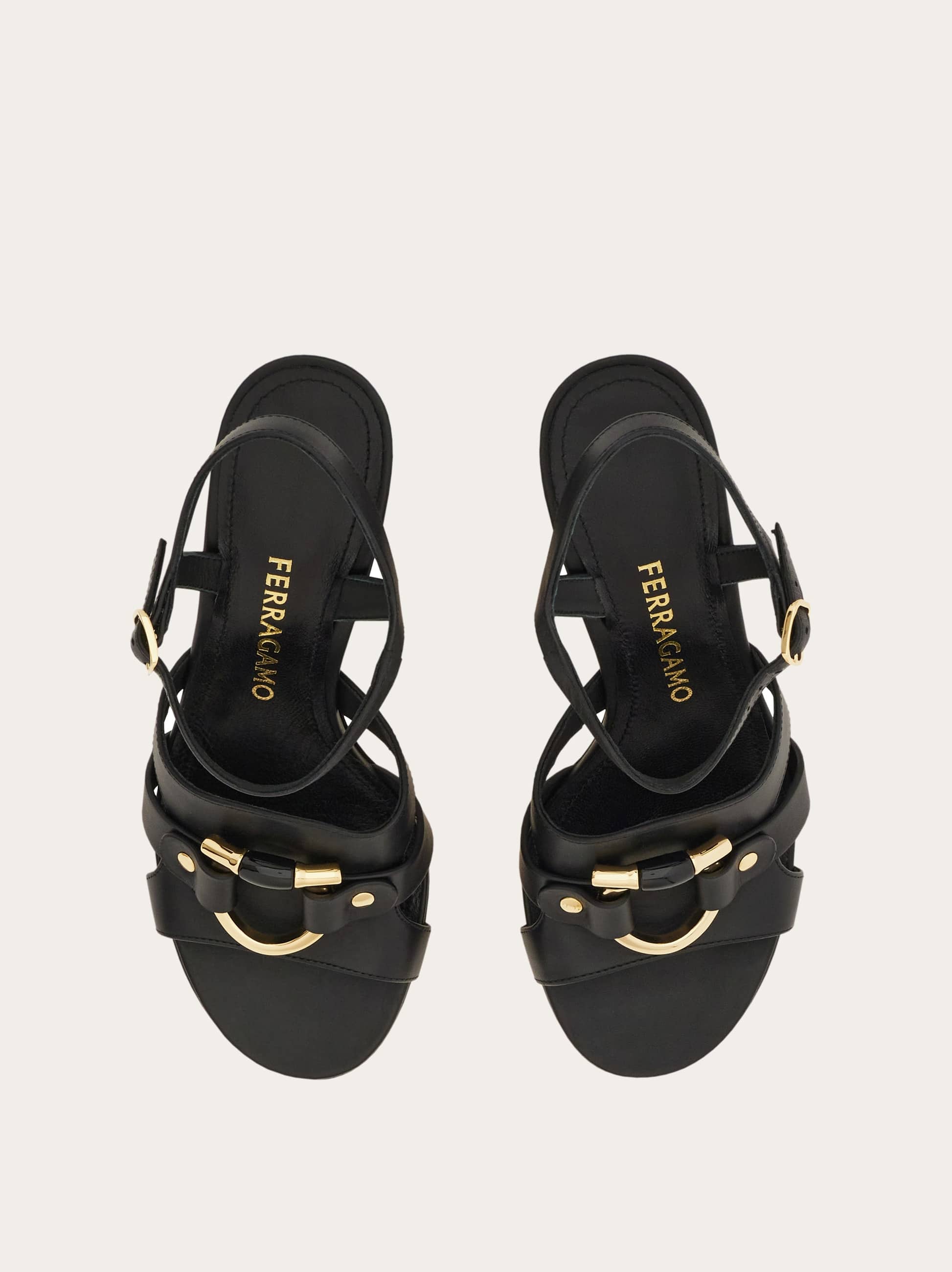  Ferragamo Damen Sandale Mit Gancini-ornament Schwarz Größe 36 
