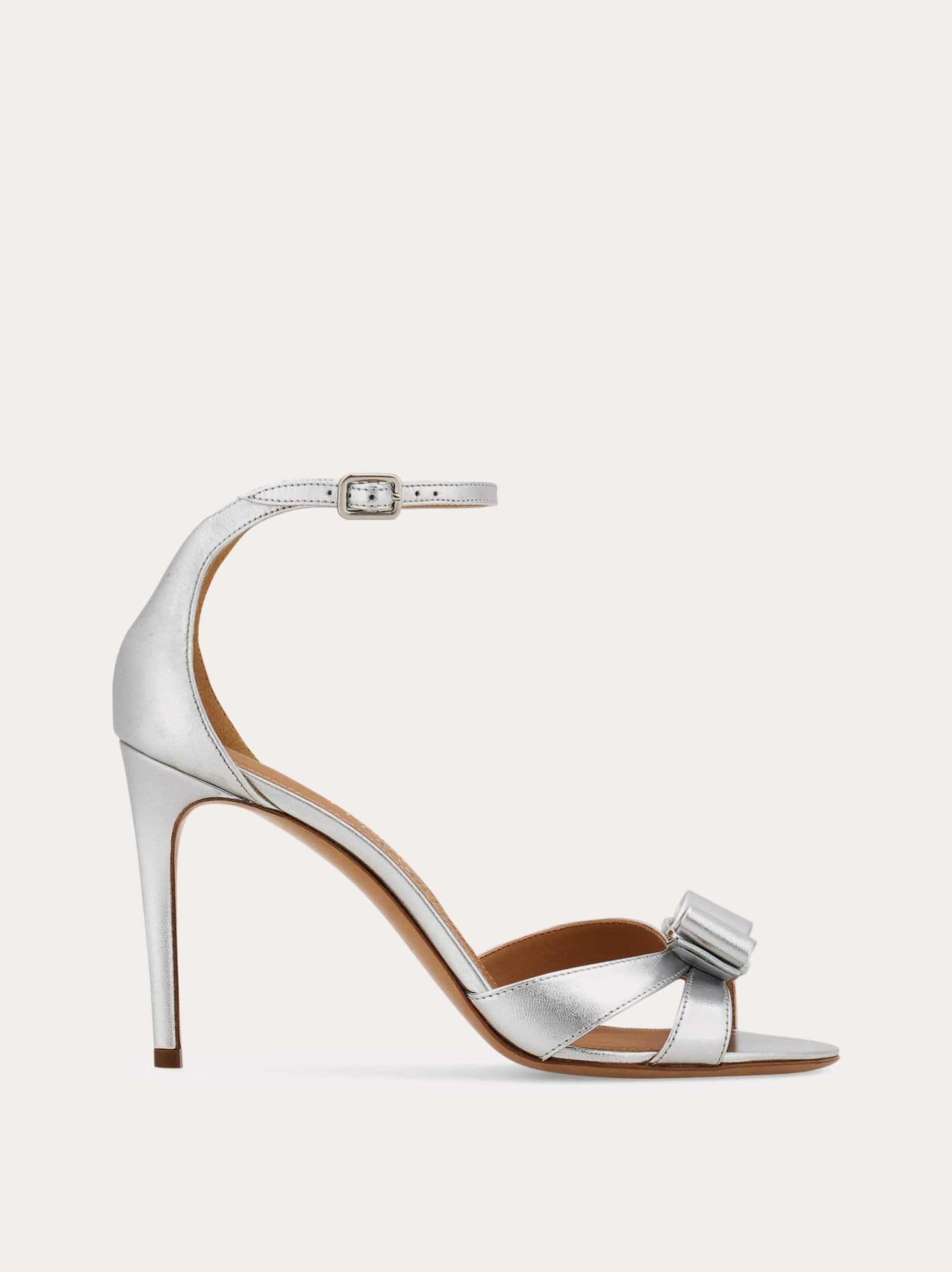 Ferragamo Sandale Naud Vara Argent Taille 41 In Silver