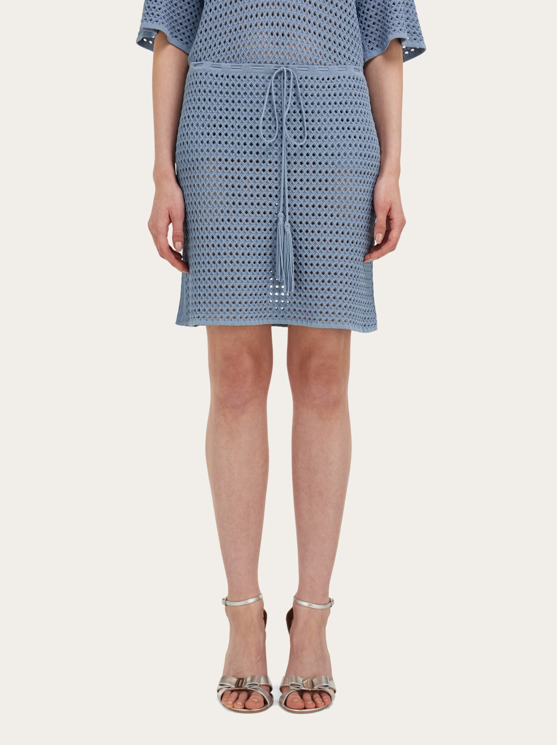  Ferragamo Damen Kurzer Rock Aus Lochstrick Blau 