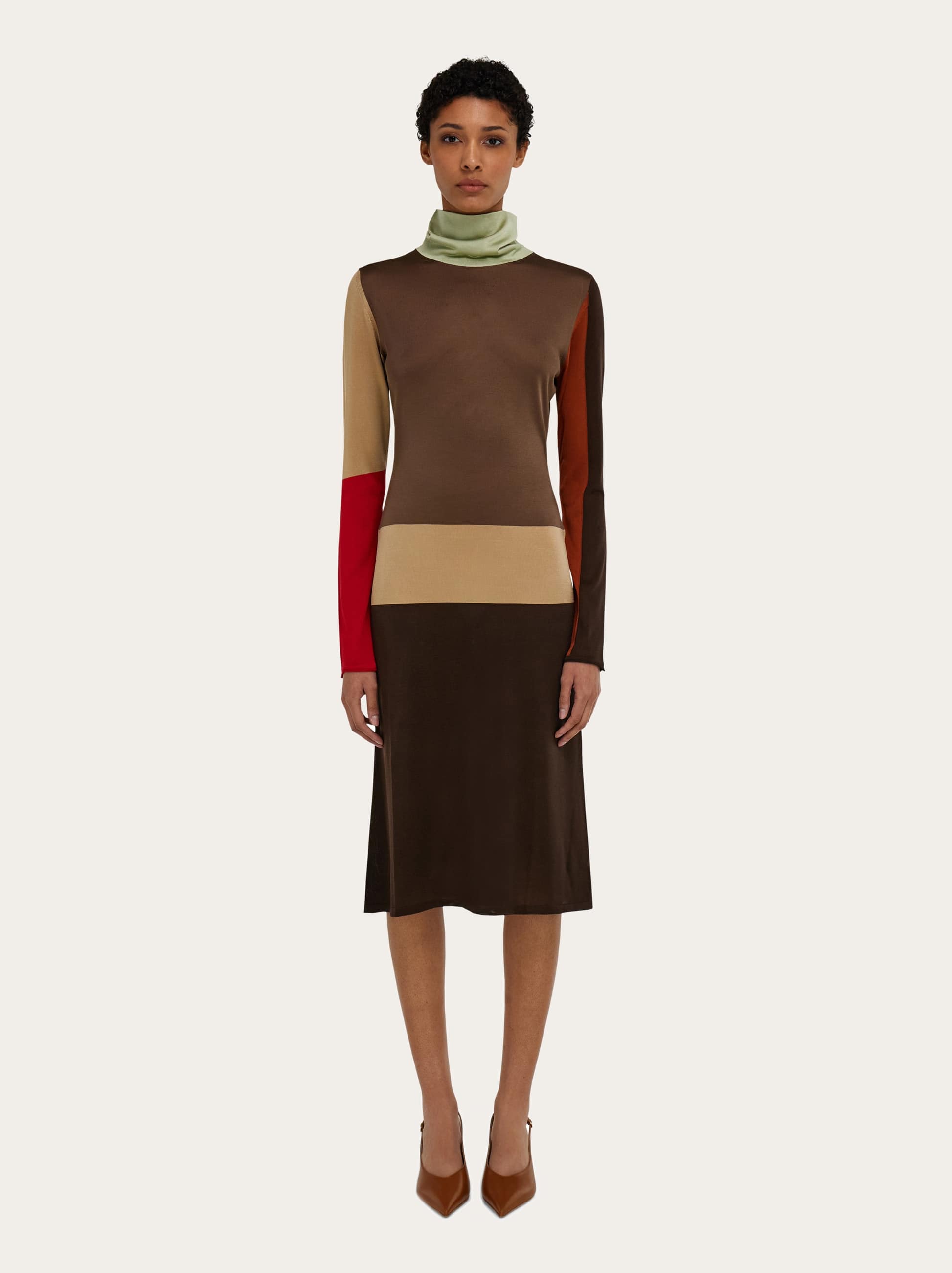  Ferragamo Damen Kleid Mit Farbblock-effekt Beige 