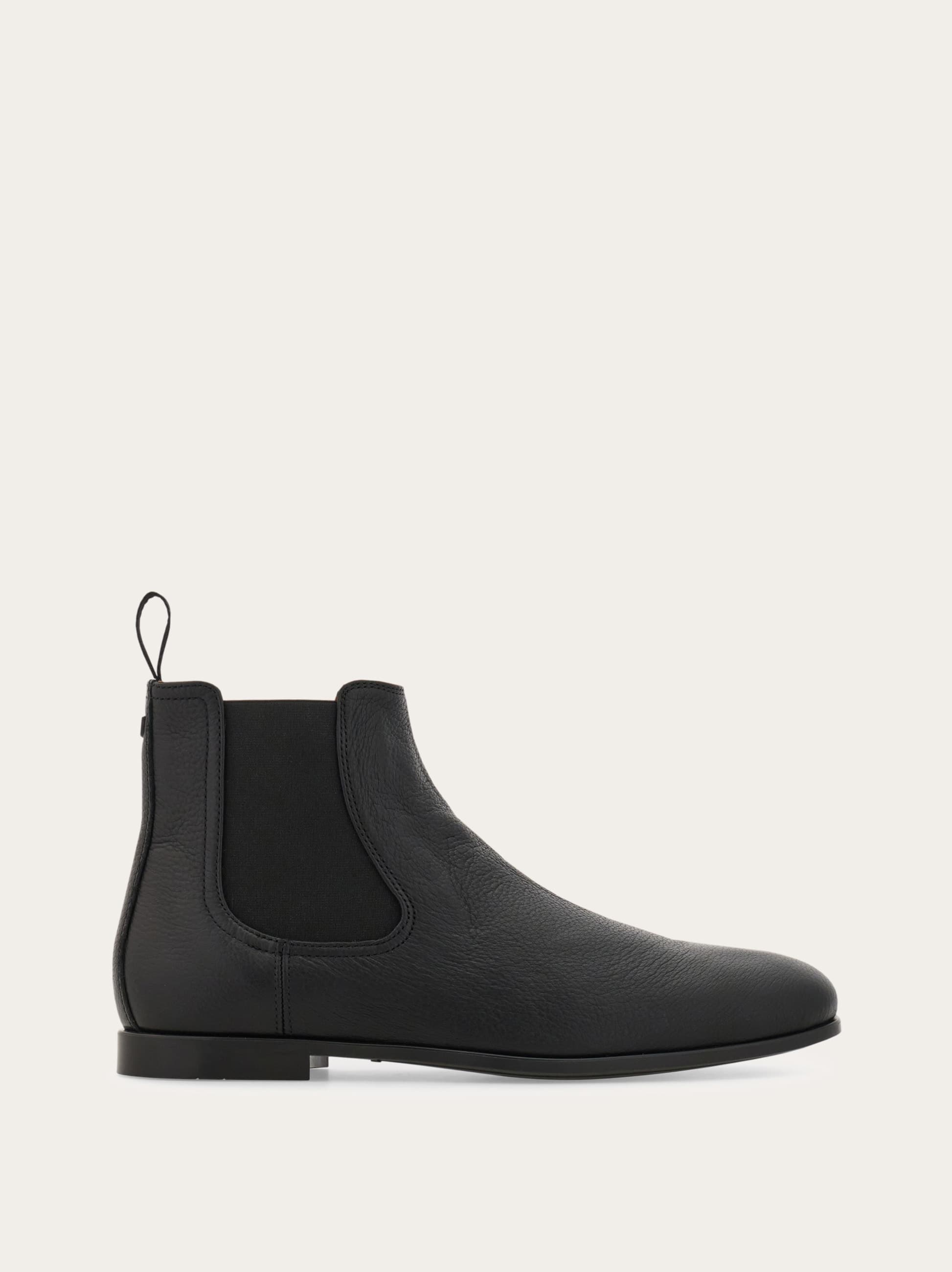 Ferragamo Men Chelsea boot Black Size 7.5