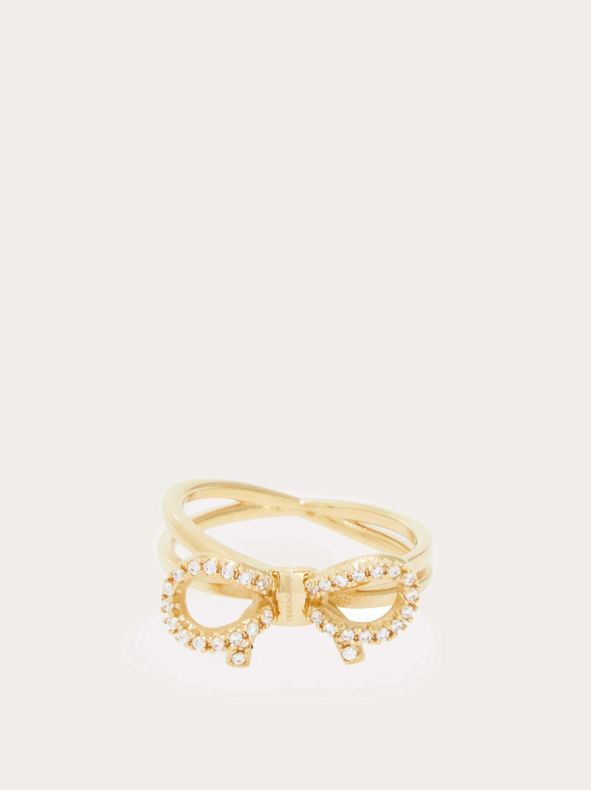 Ferragamo Vara Bow Ring (52mm) In Gold