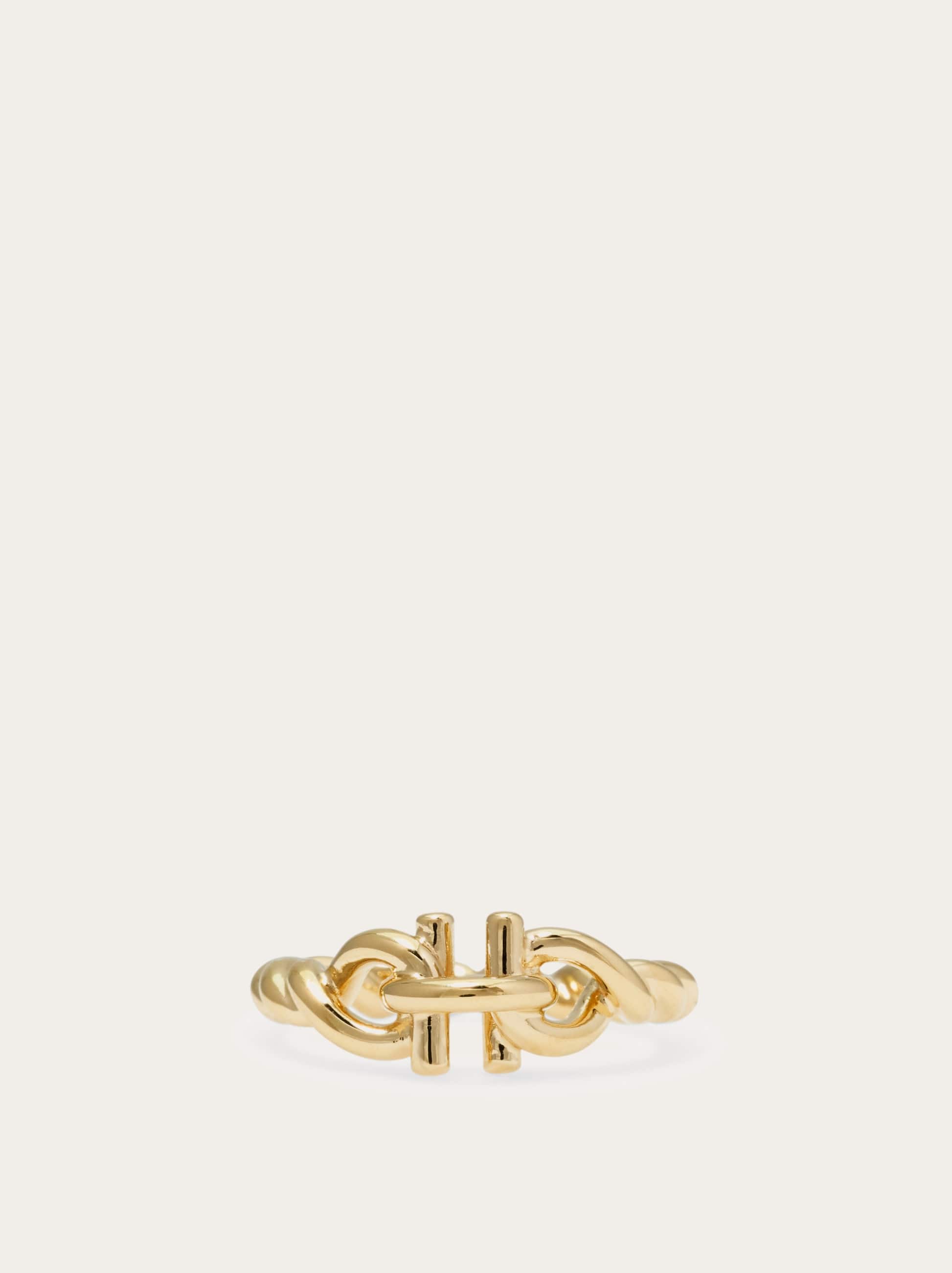 Ferragamo Gancini Twisted Ring (50mm) In Gold