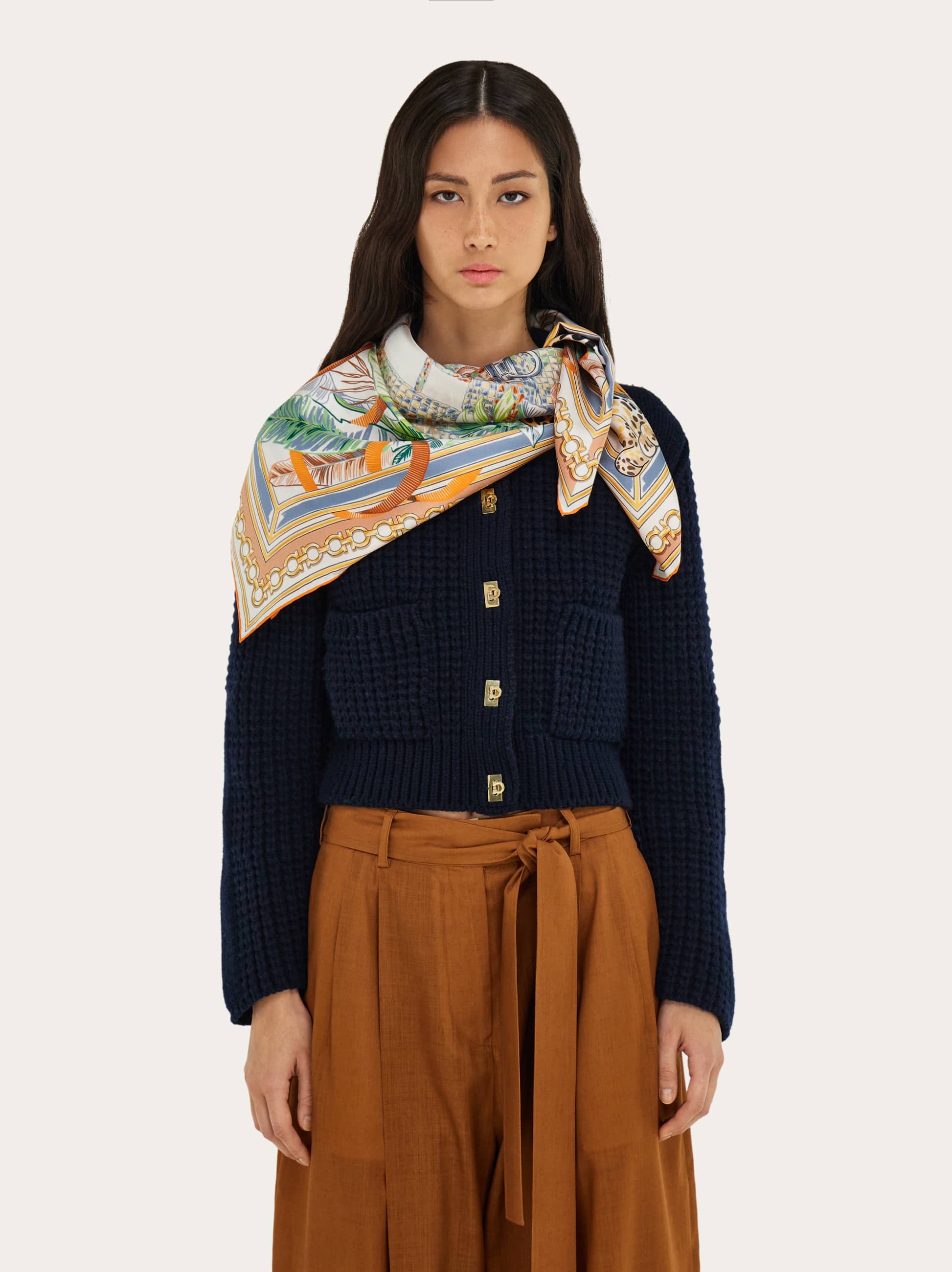  Ferragamo Damen Seidenhalstuch Mit Raubkatzen-print Orange 