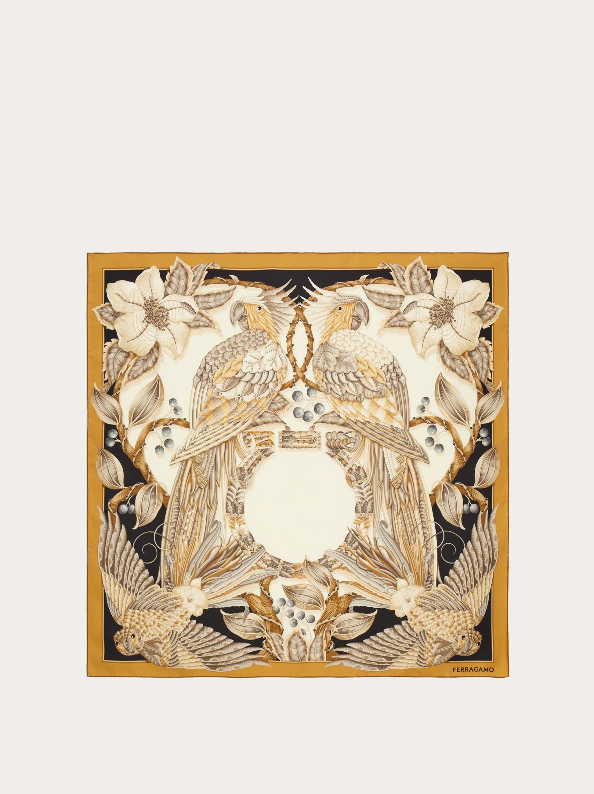 Ferragamo Donna Foulard in seta stampa Parrots Beige