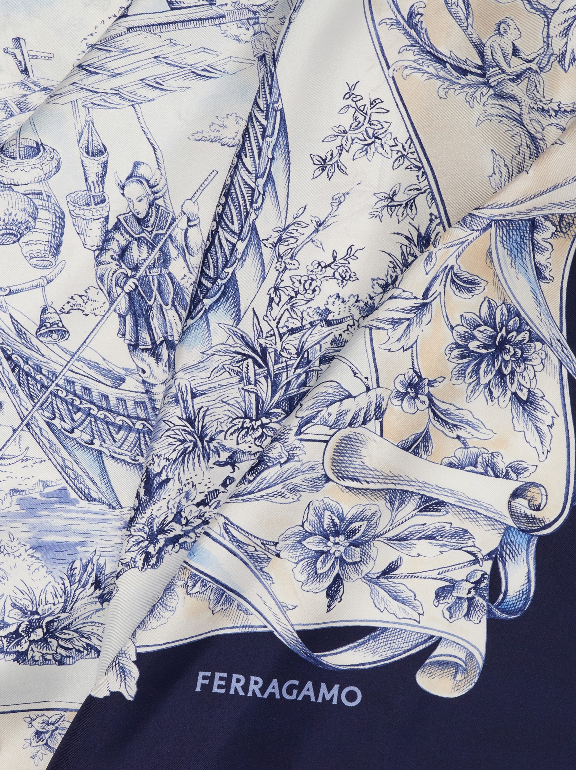  Ferragamo Damen Sarong Aus Seide Mit Voyage-print Blau 