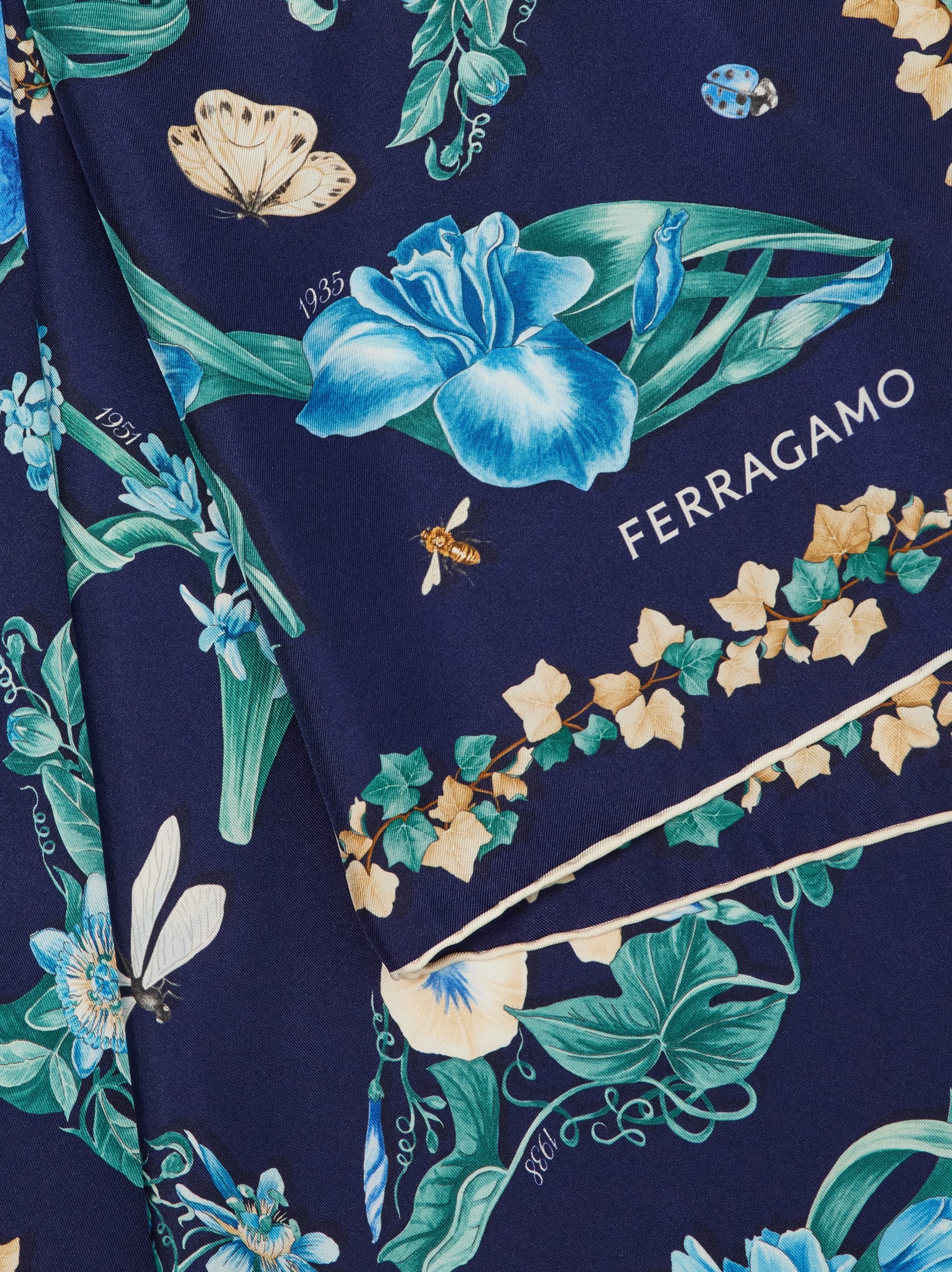  Ferragamo Damen Seidenhalstuch Mit Eden-shoes-print Blau 