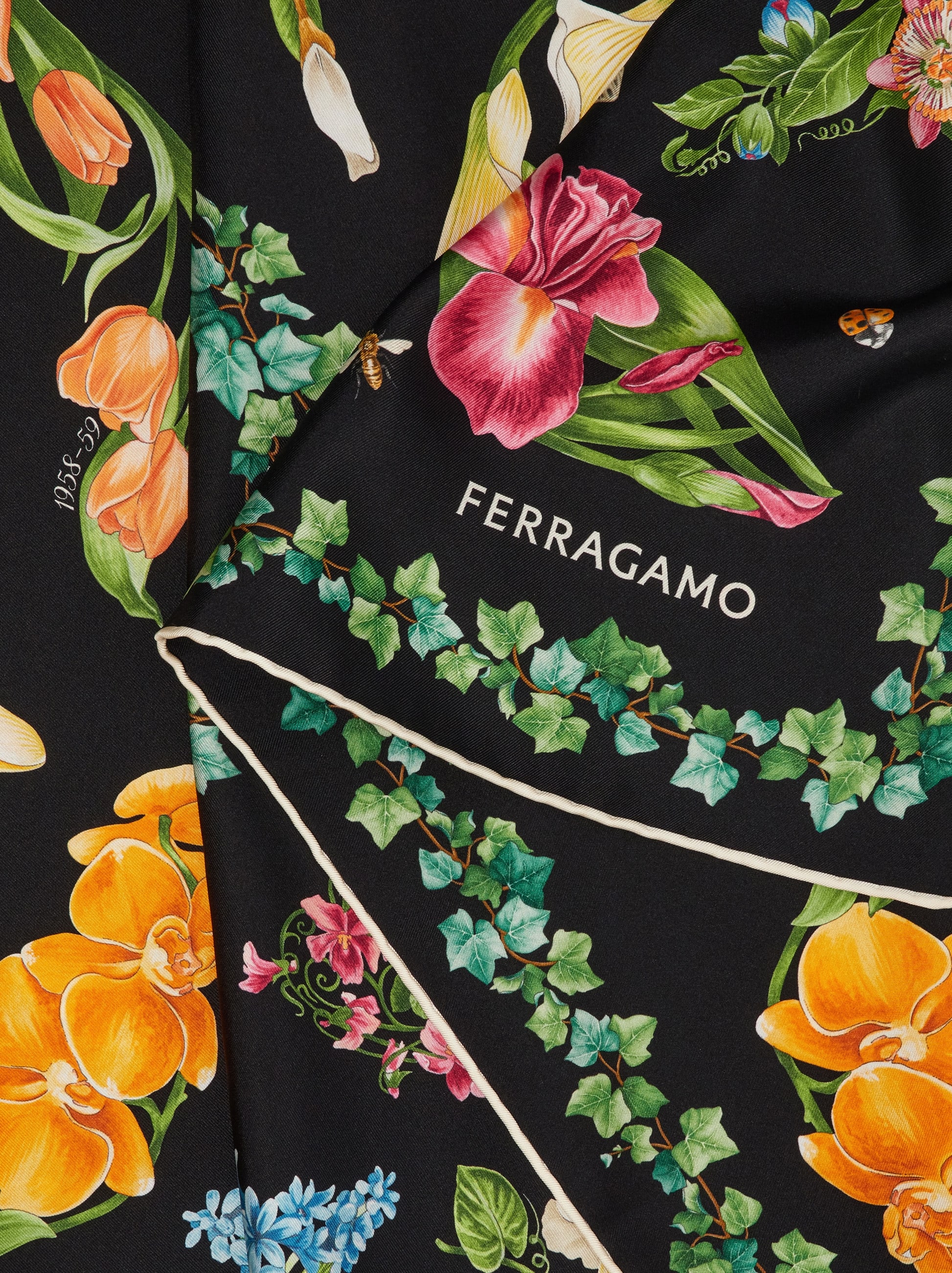  Ferragamo Damen Seidenhalstuch Mit Eden-shoes-print Mehrfarbig 