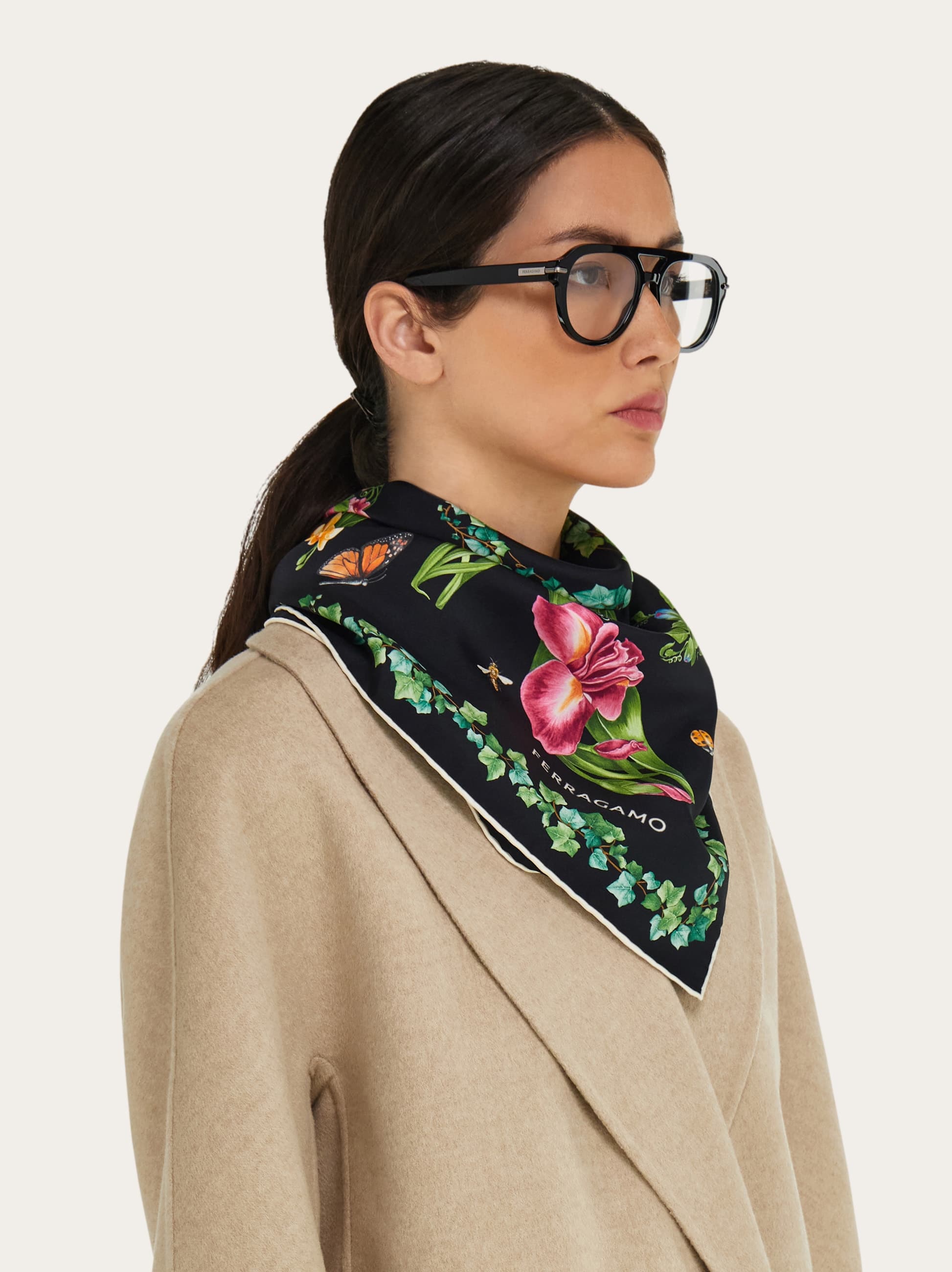  Ferragamo Damen Seidenhalstuch Mit Eden-shoes-print Mehrfarbig 