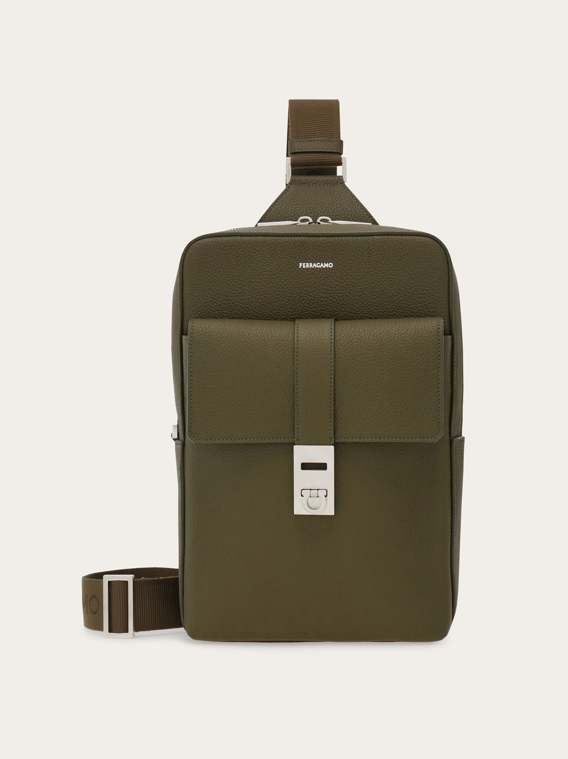 Ferragamo Uomo Borsa monospalla fibbia Hug Verde