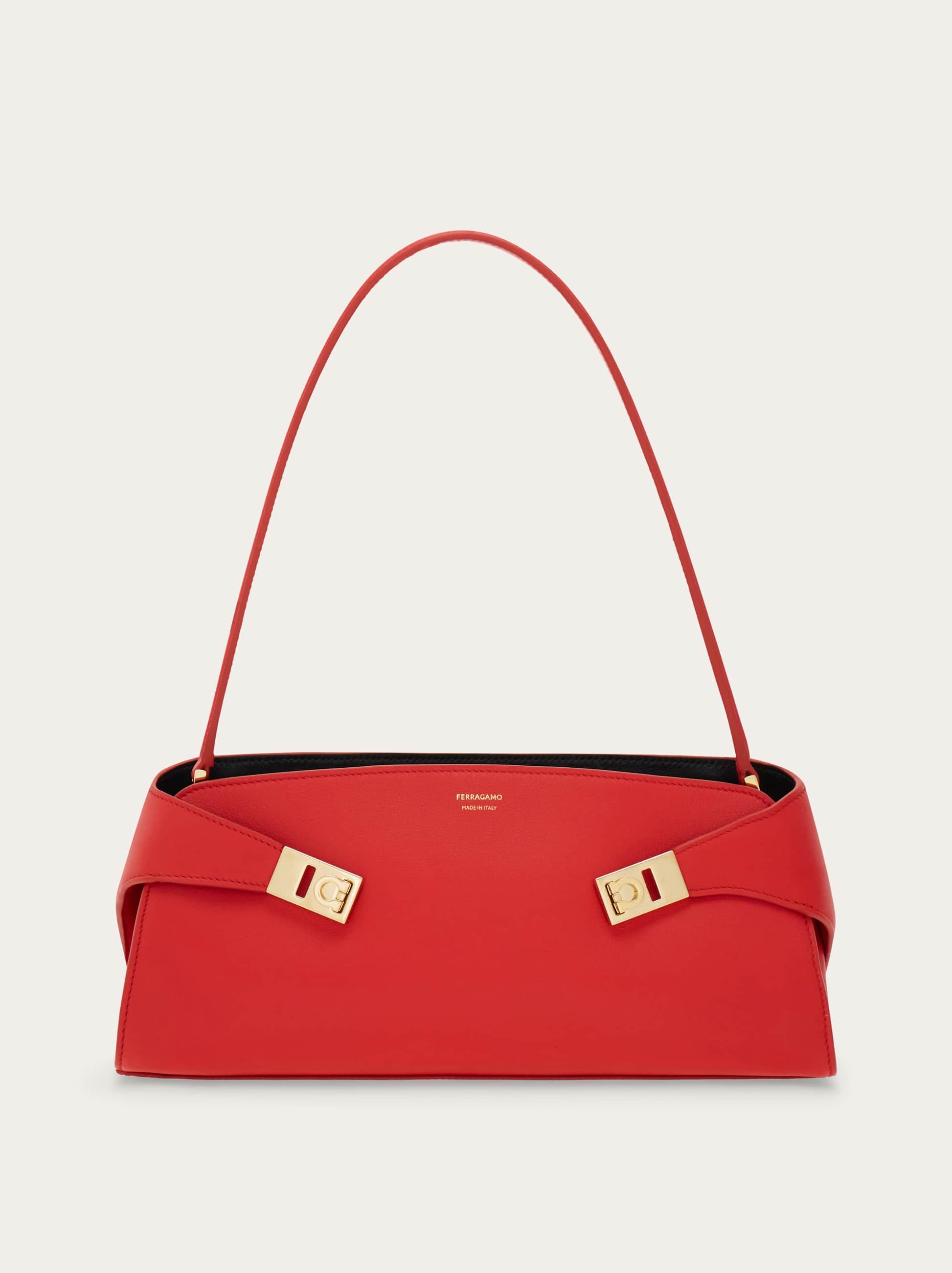 Ferragamo Hug East-west Shoulder Bag In Red