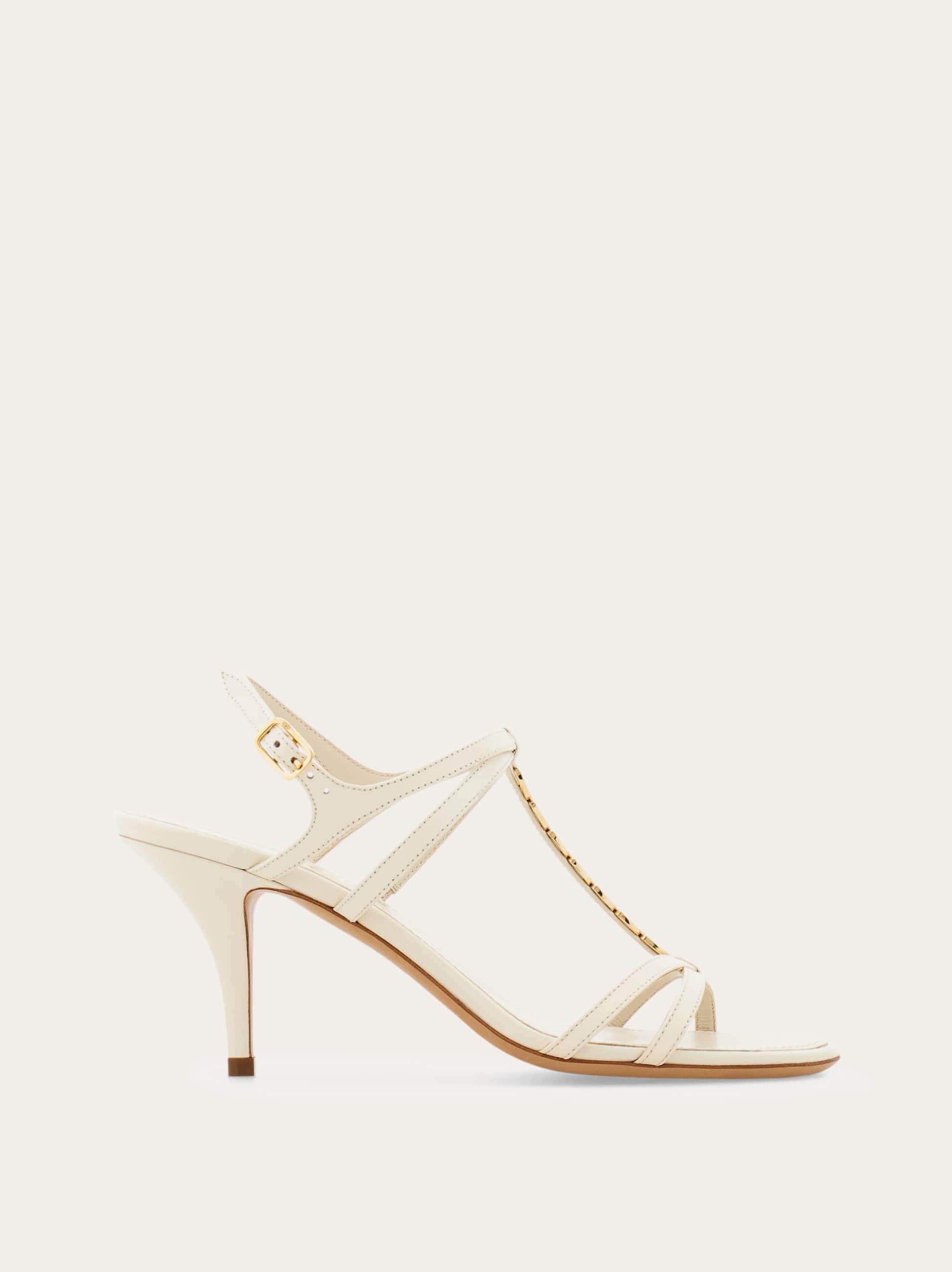 Ferragamo Donna Sandalo T-strap Vara chain Bianco Taglia 36