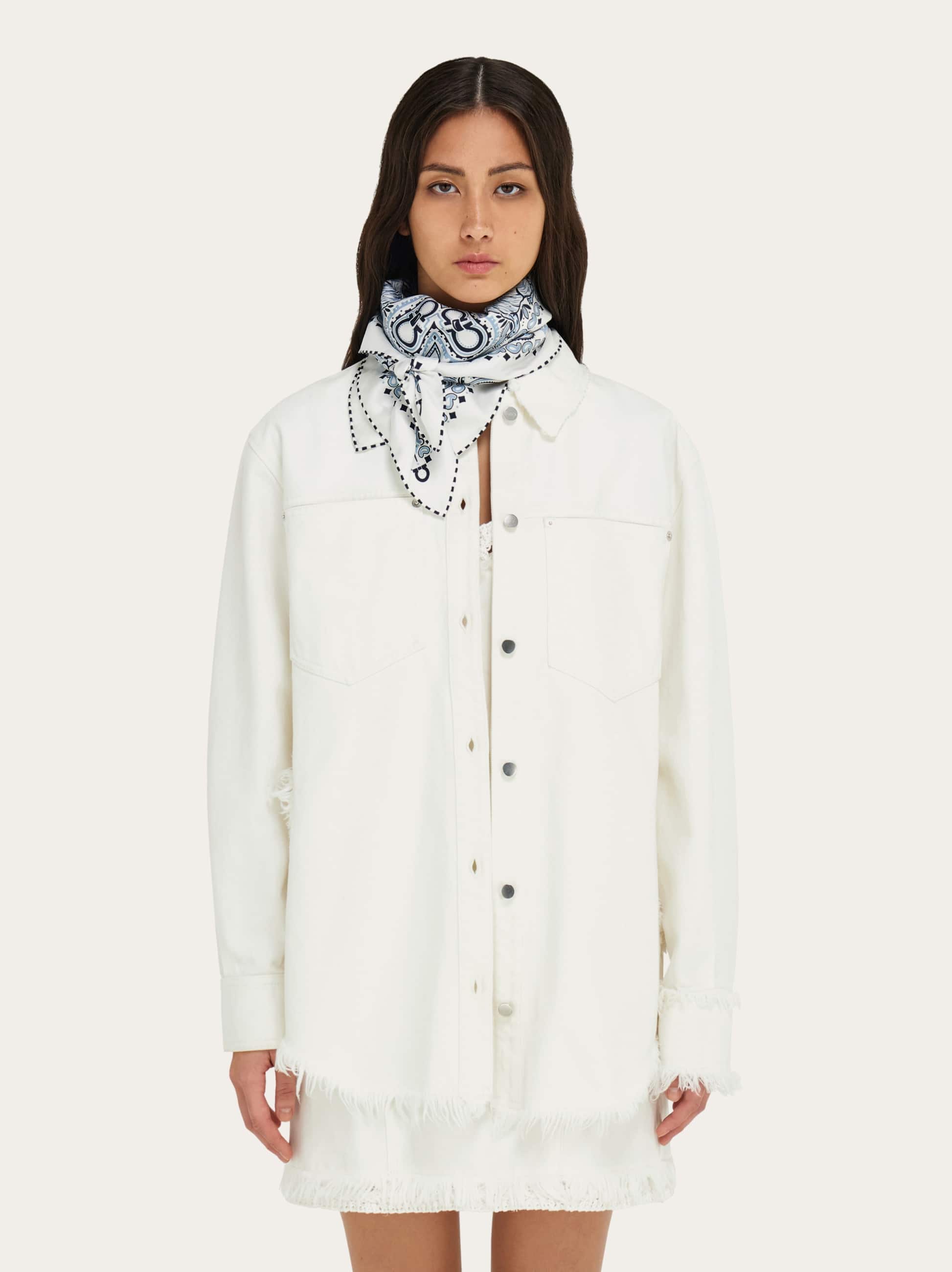  Ferragamo Damen Seidenhalstuch Mit Arabesque-print Blau 