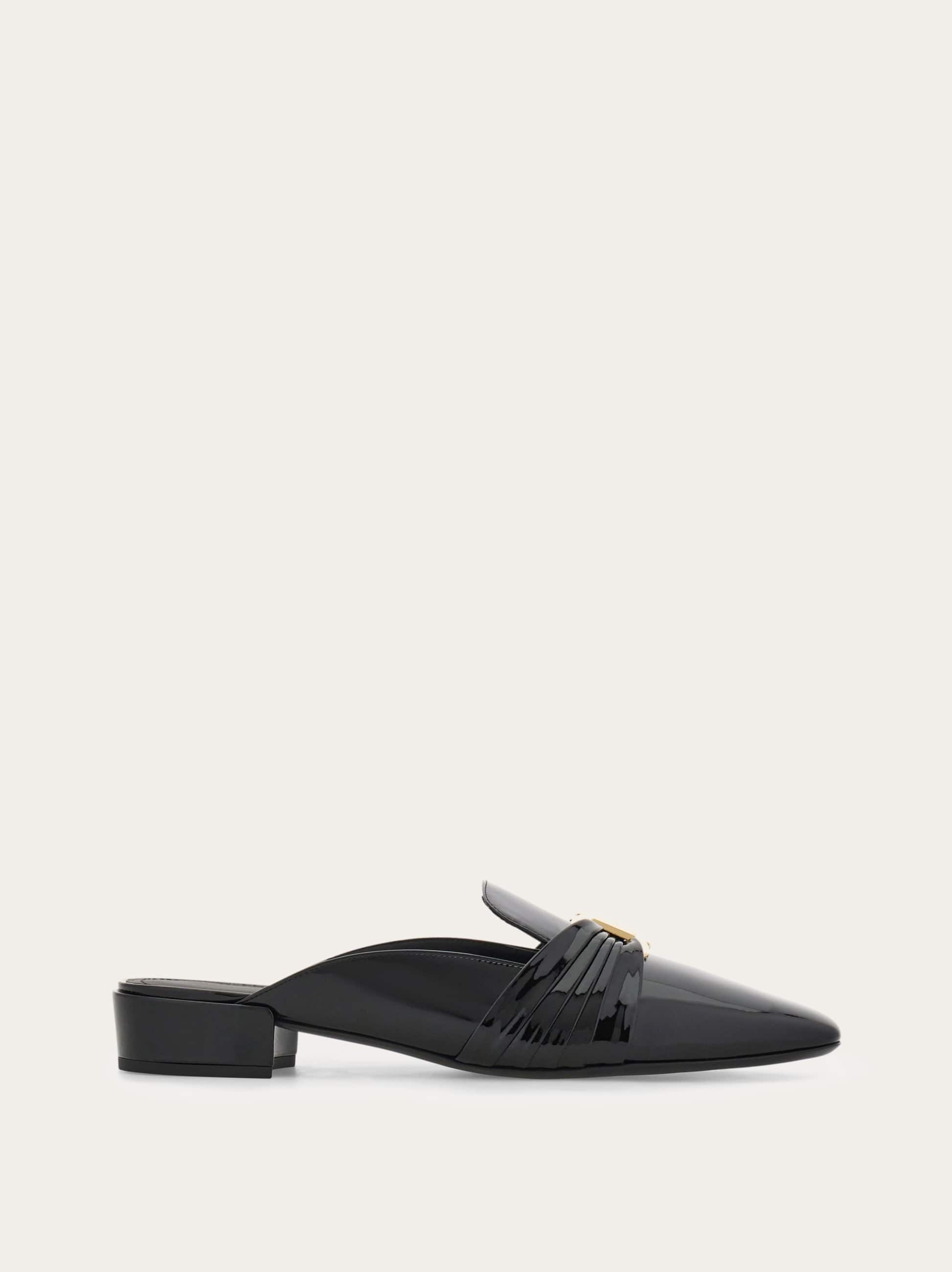 Ferragamo Donna Mule ornamento Gancini Nero Taglia 36