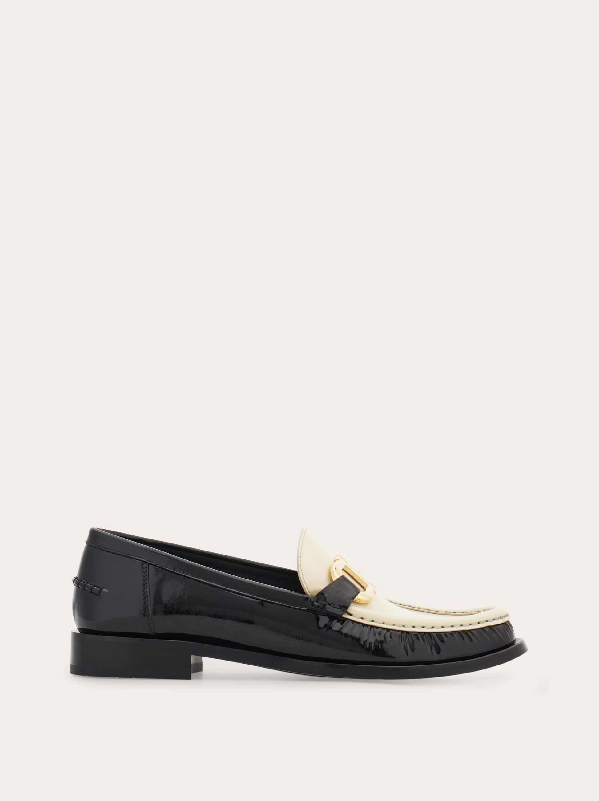 Ferragamo Gancini Ornament Moccasin In Black