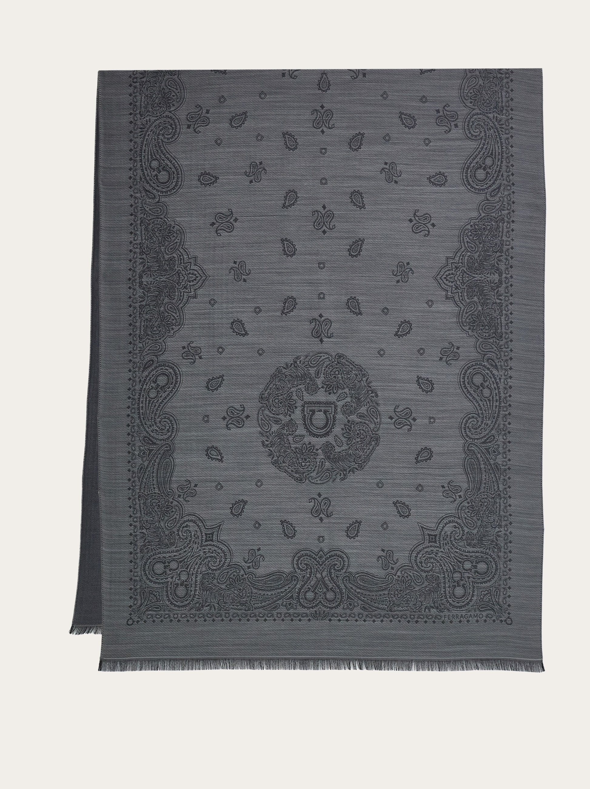 Ferragamo Men Arabesque print stole Grey