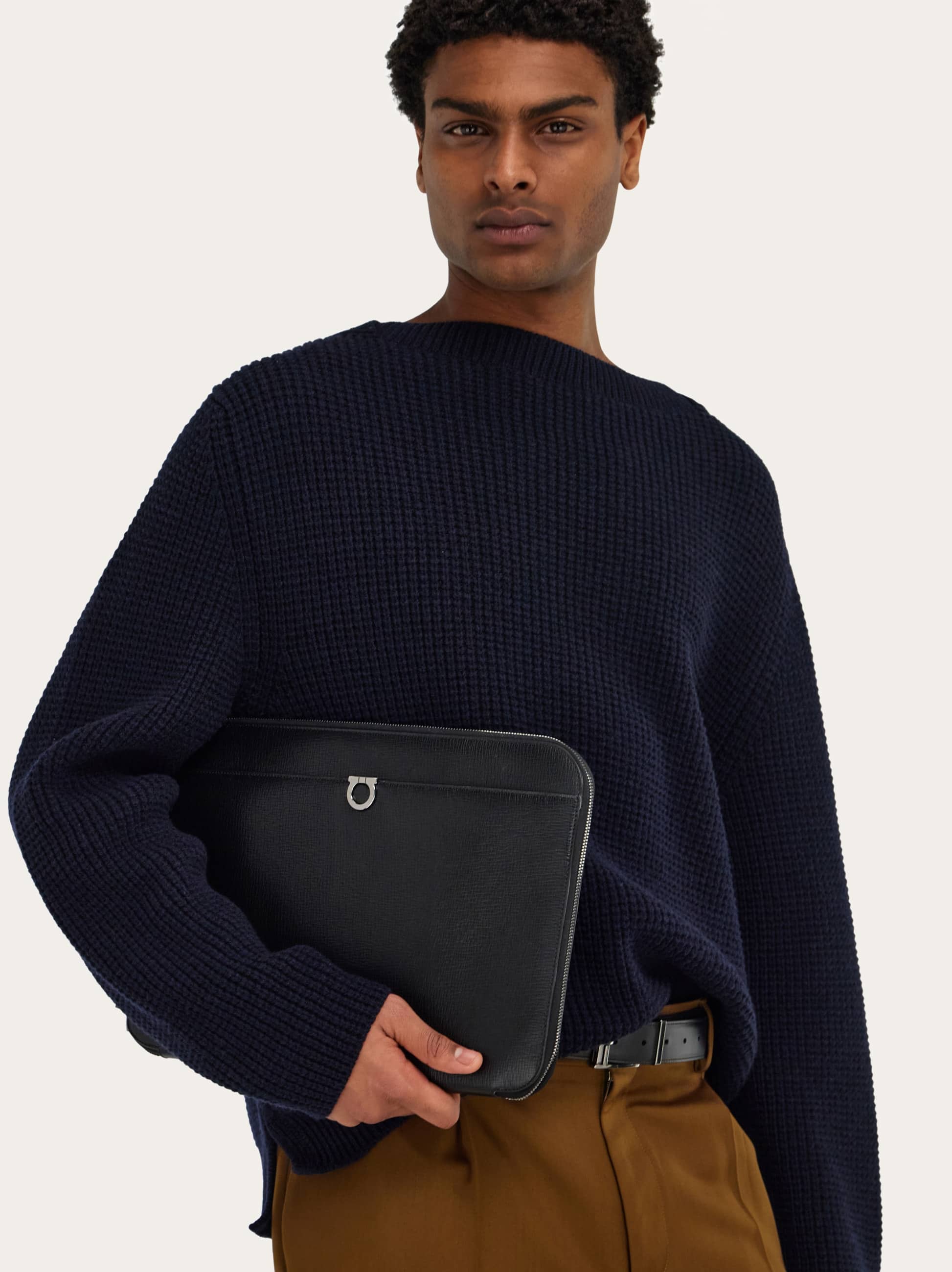 Ferragamo Gancini Document Holder In Black