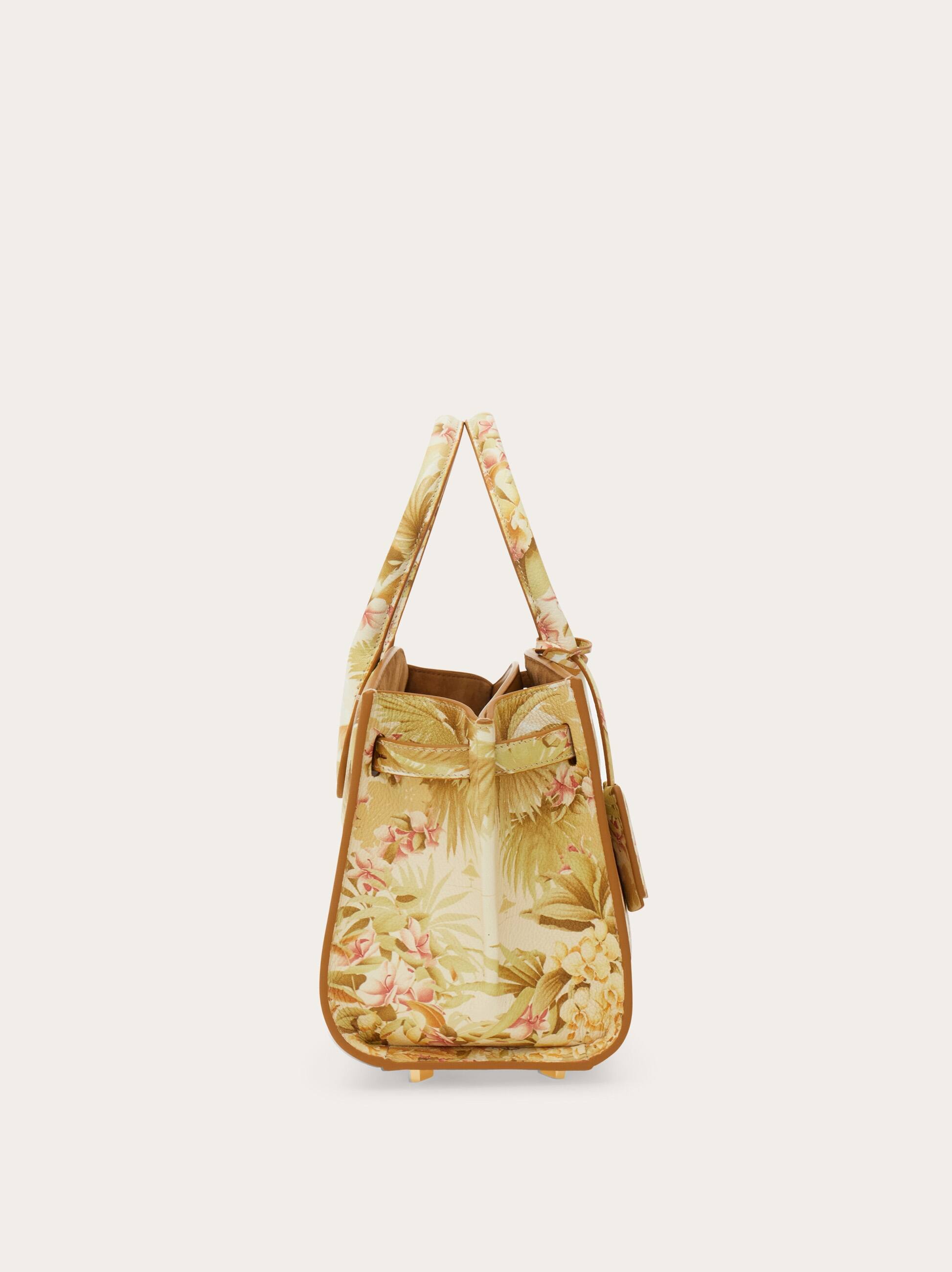 Ferragamo Studio Soft Bag (m) Multicolore In Multi