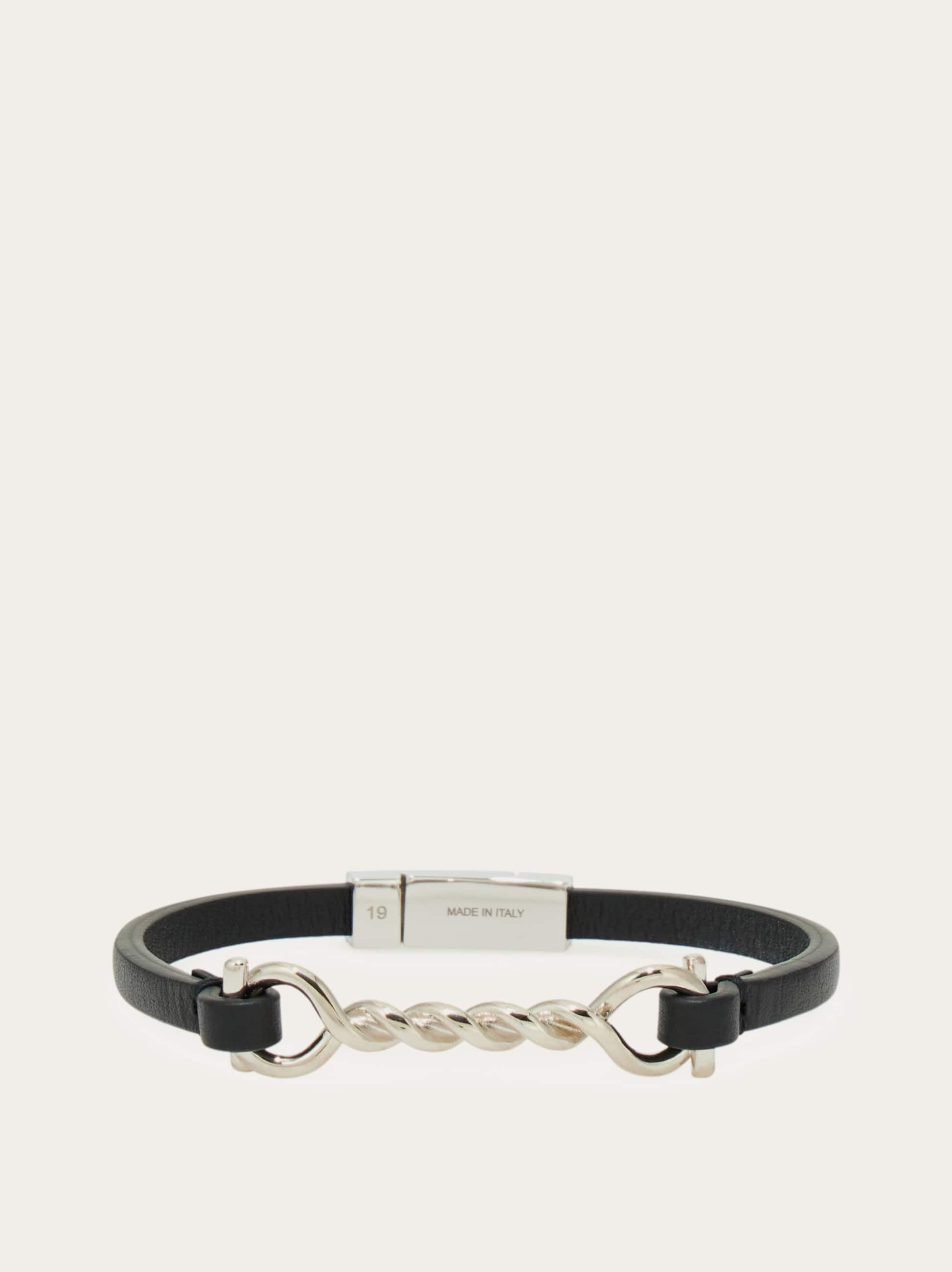 Ferragamo Men Gancini leather bracelet (20cm) Black