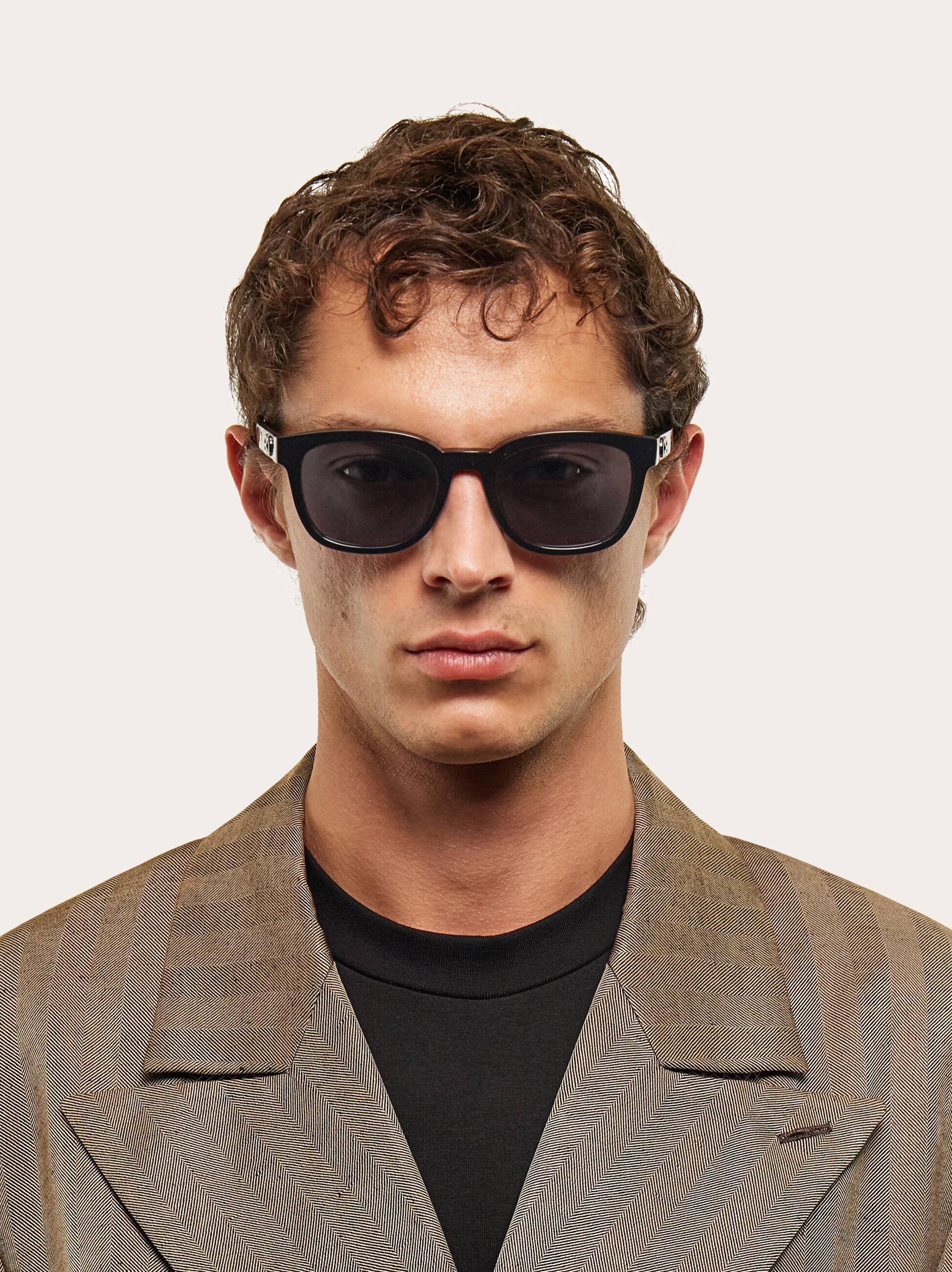  Ferragamo Men Square Frame Sunglasses Black 
