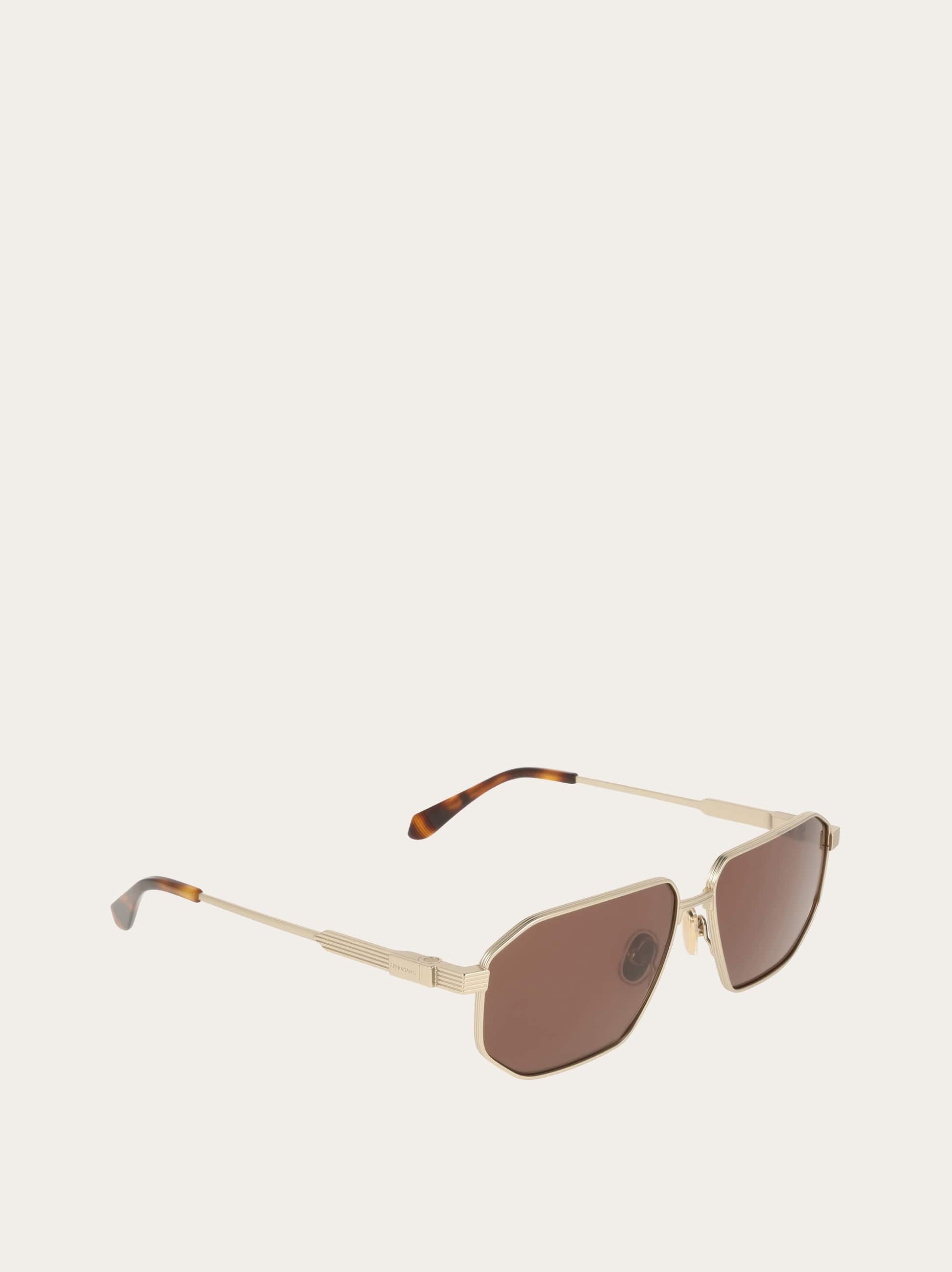  Ferragamo Men Rectangular Frame Sunglasses Gold 