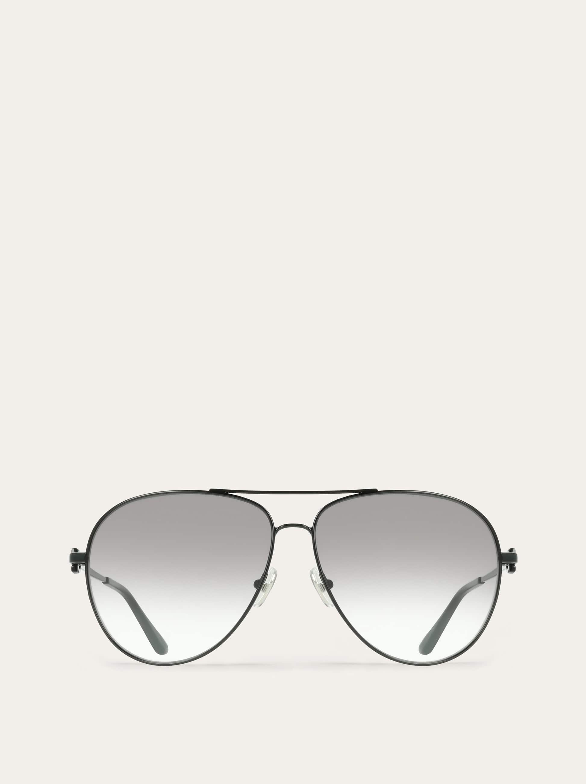 Ferragamo Men Aviator frame sunglasses Black