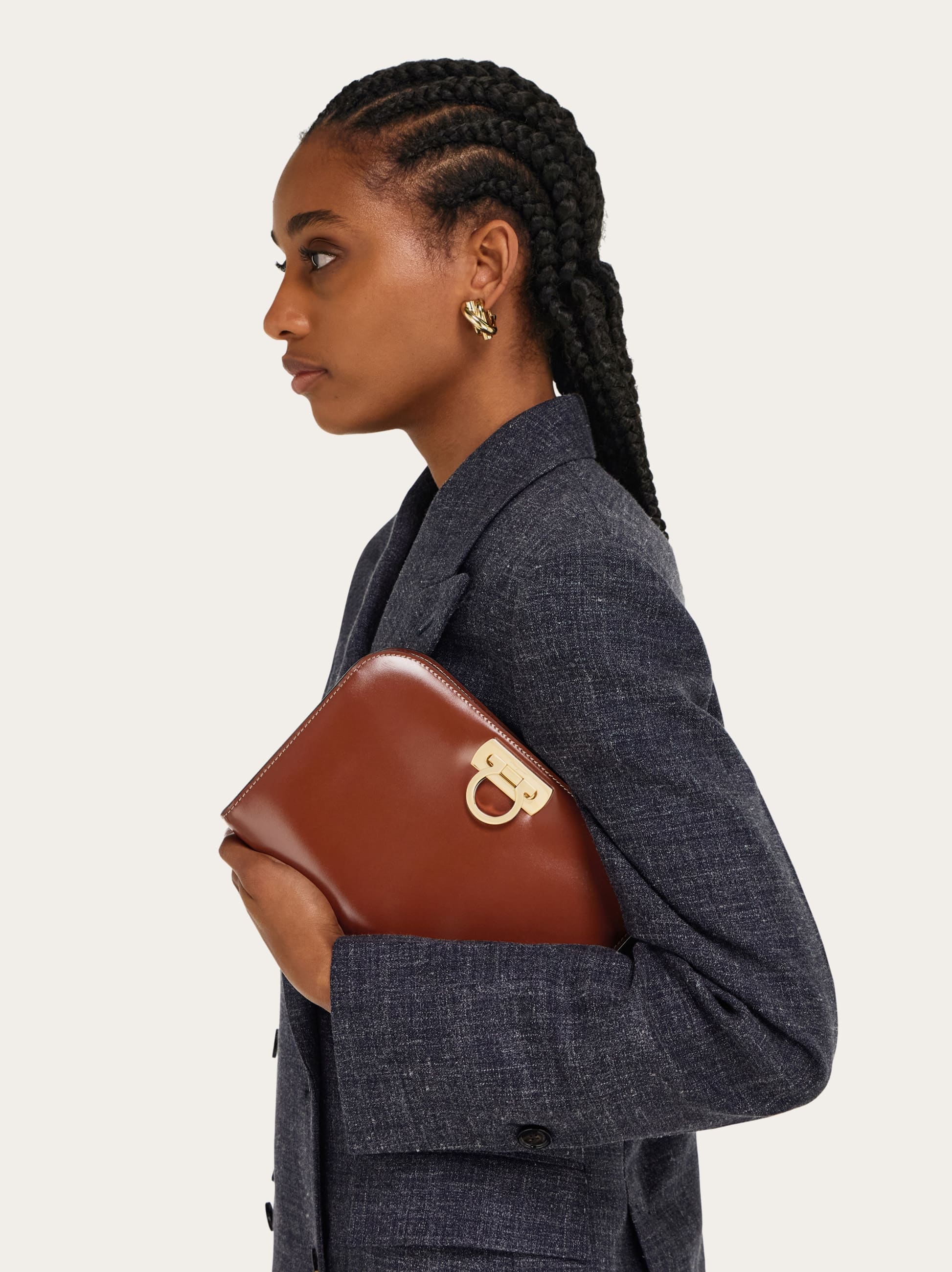  Ferragamo Damen Diana Clutch (s) Braun 