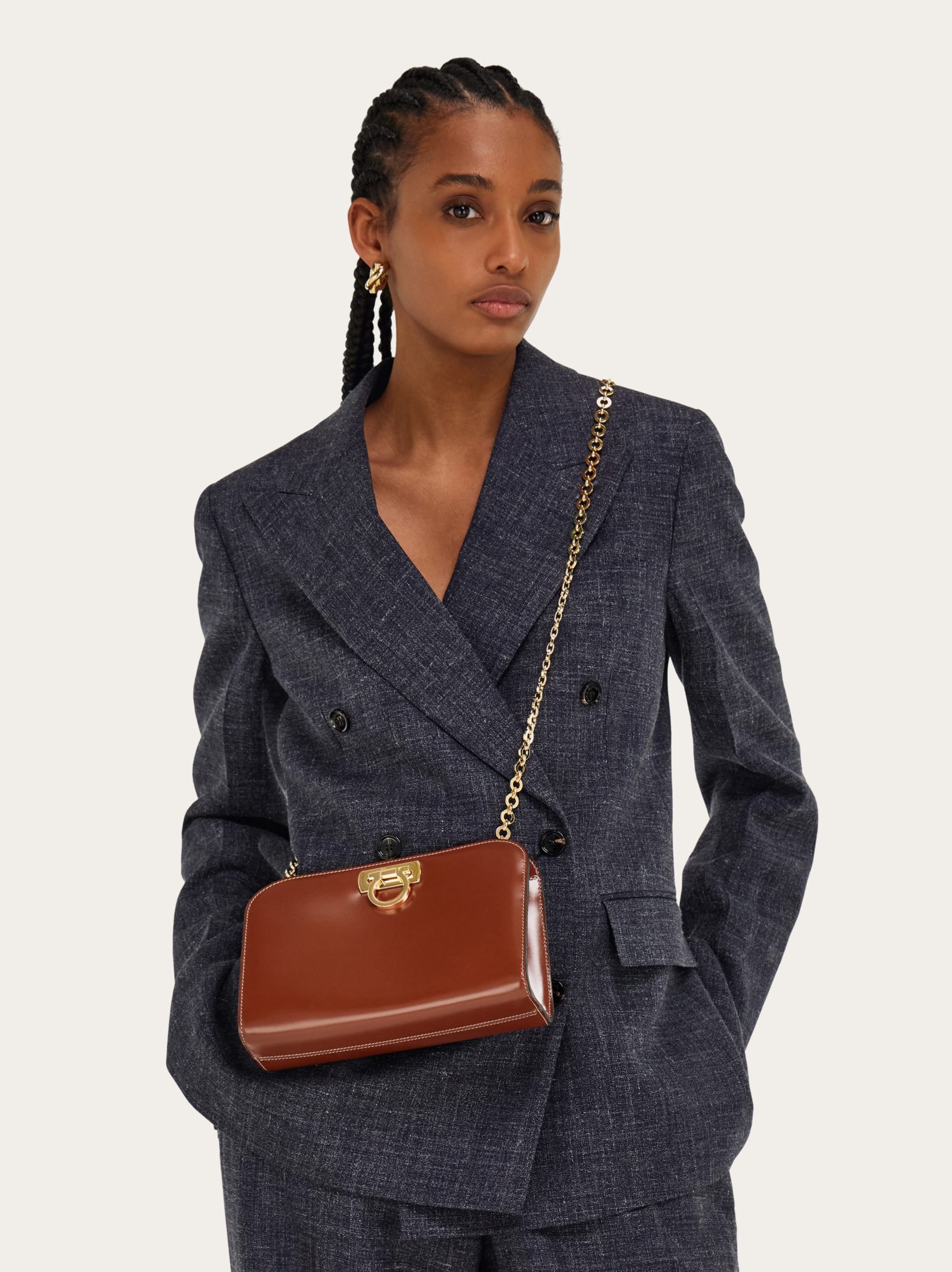  Ferragamo Damen Diana Clutch (s) Braun 