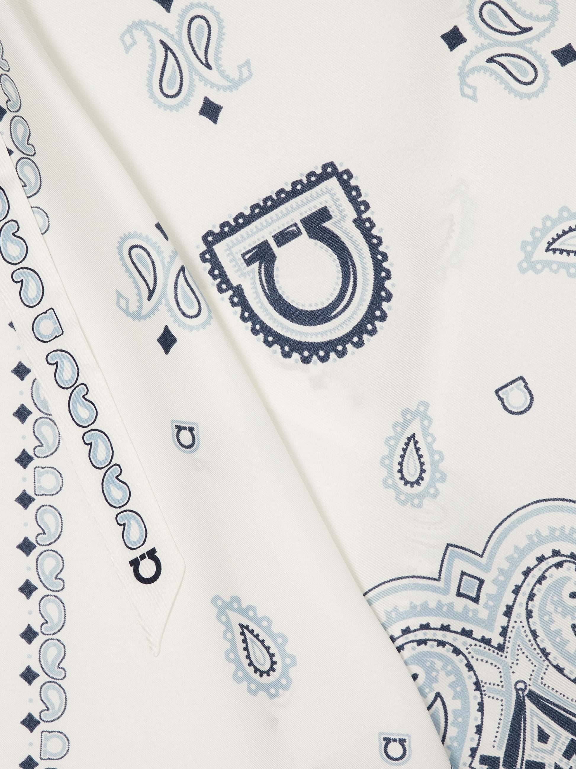  Ferragamo Damen Tuch-oberteil Mit Arabesque-print Blau 