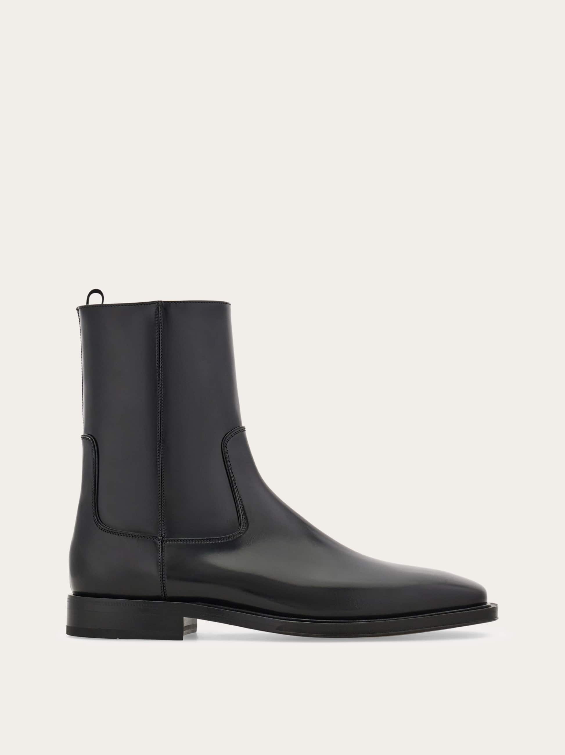 Ferragamo Men Ankle boot Black Size 10