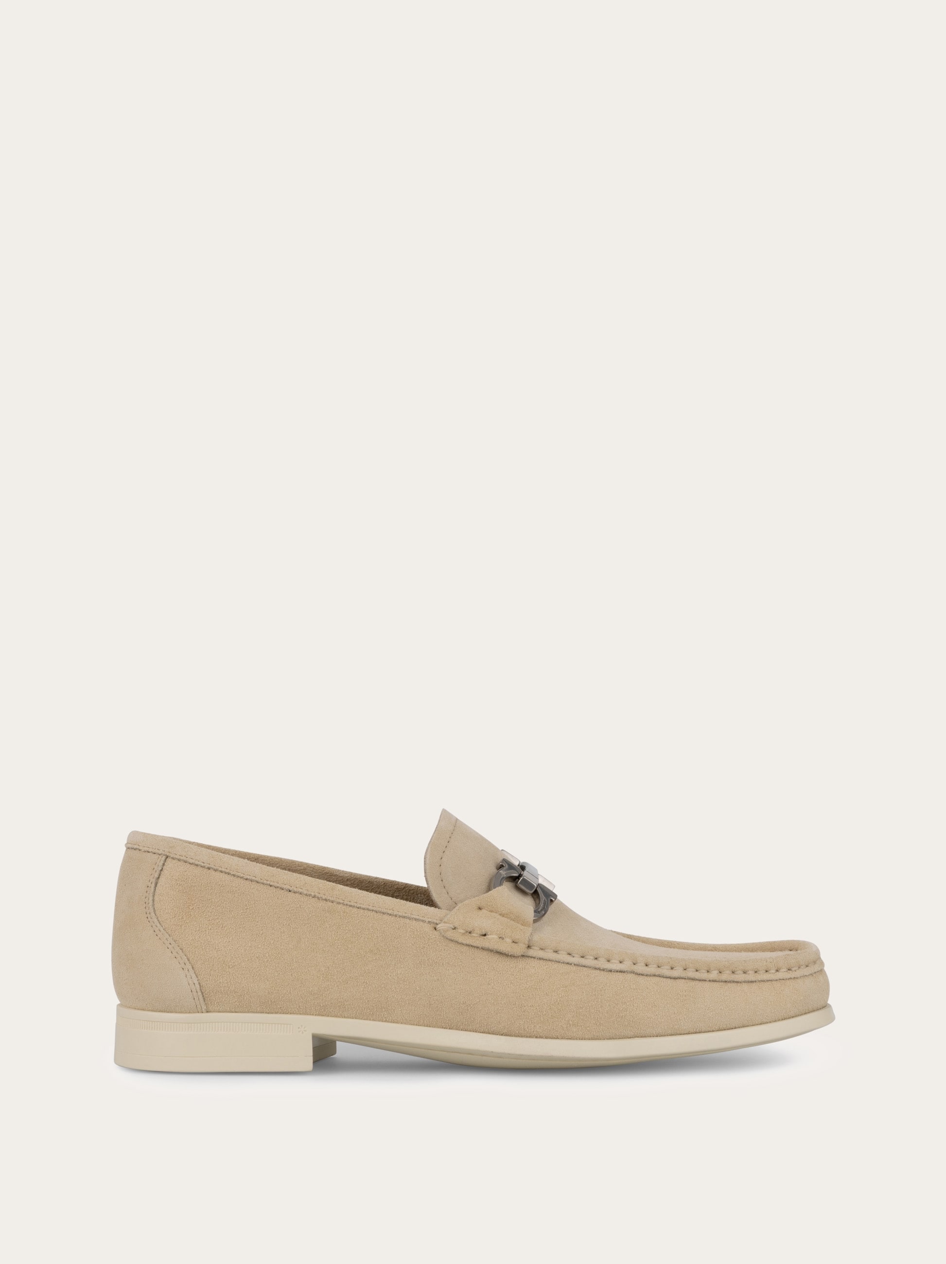 Ferragamo Men Gancini ornament loafer White Size 7