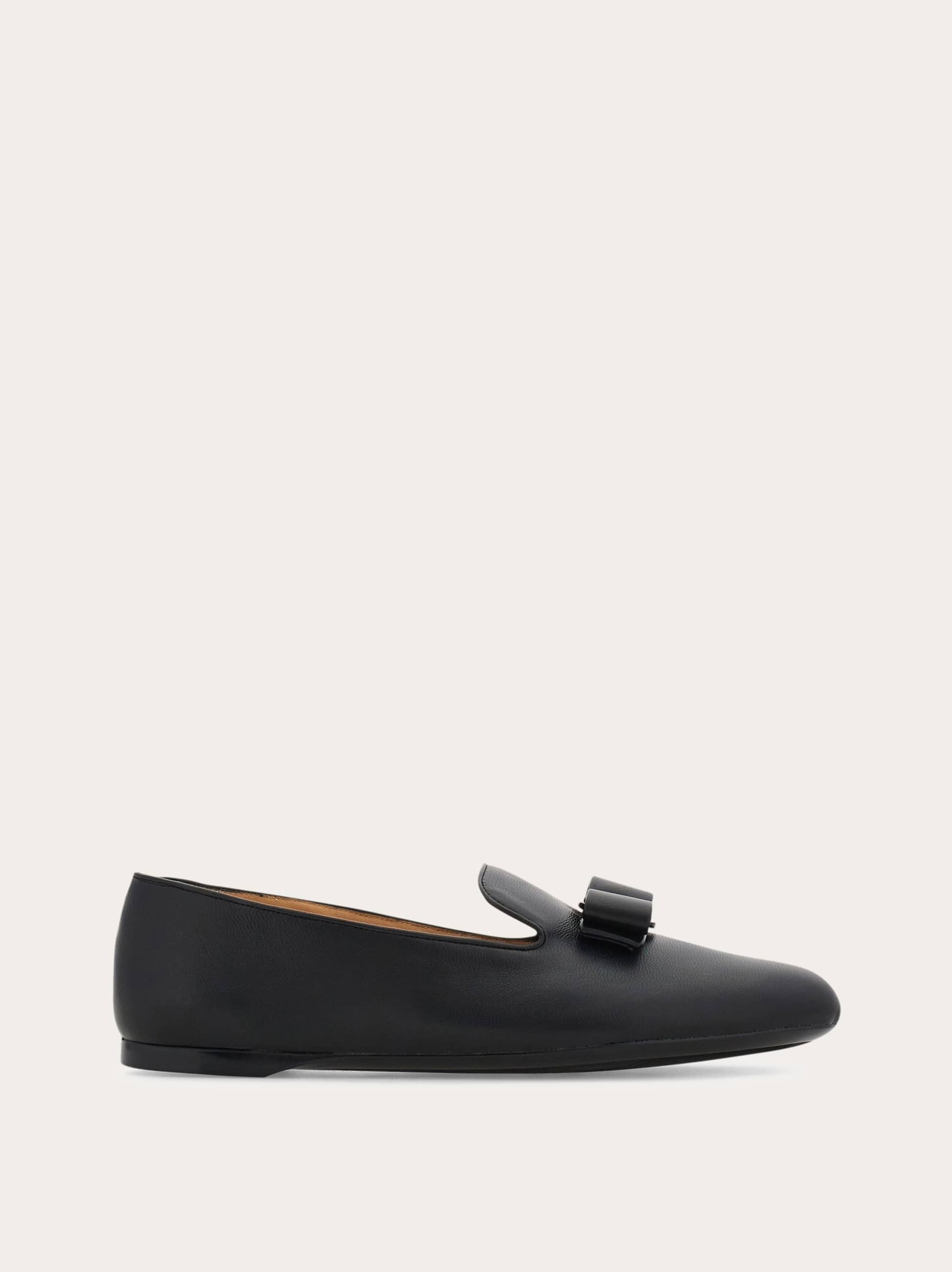 Ferragamo Women Vara bow loafer Black Size 5