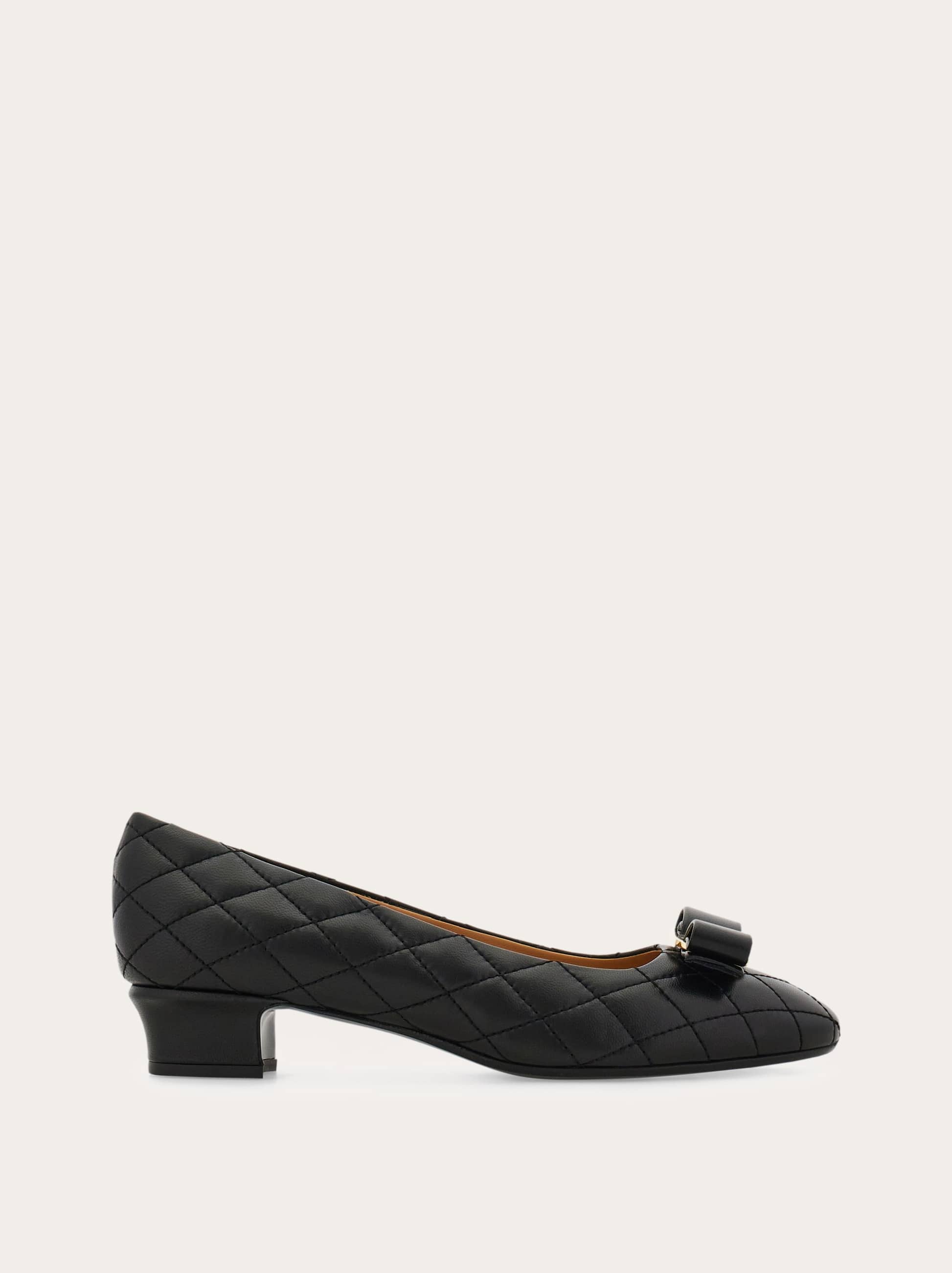 Ferragamo Women Quilted Vara bow pump Black Size 4.5