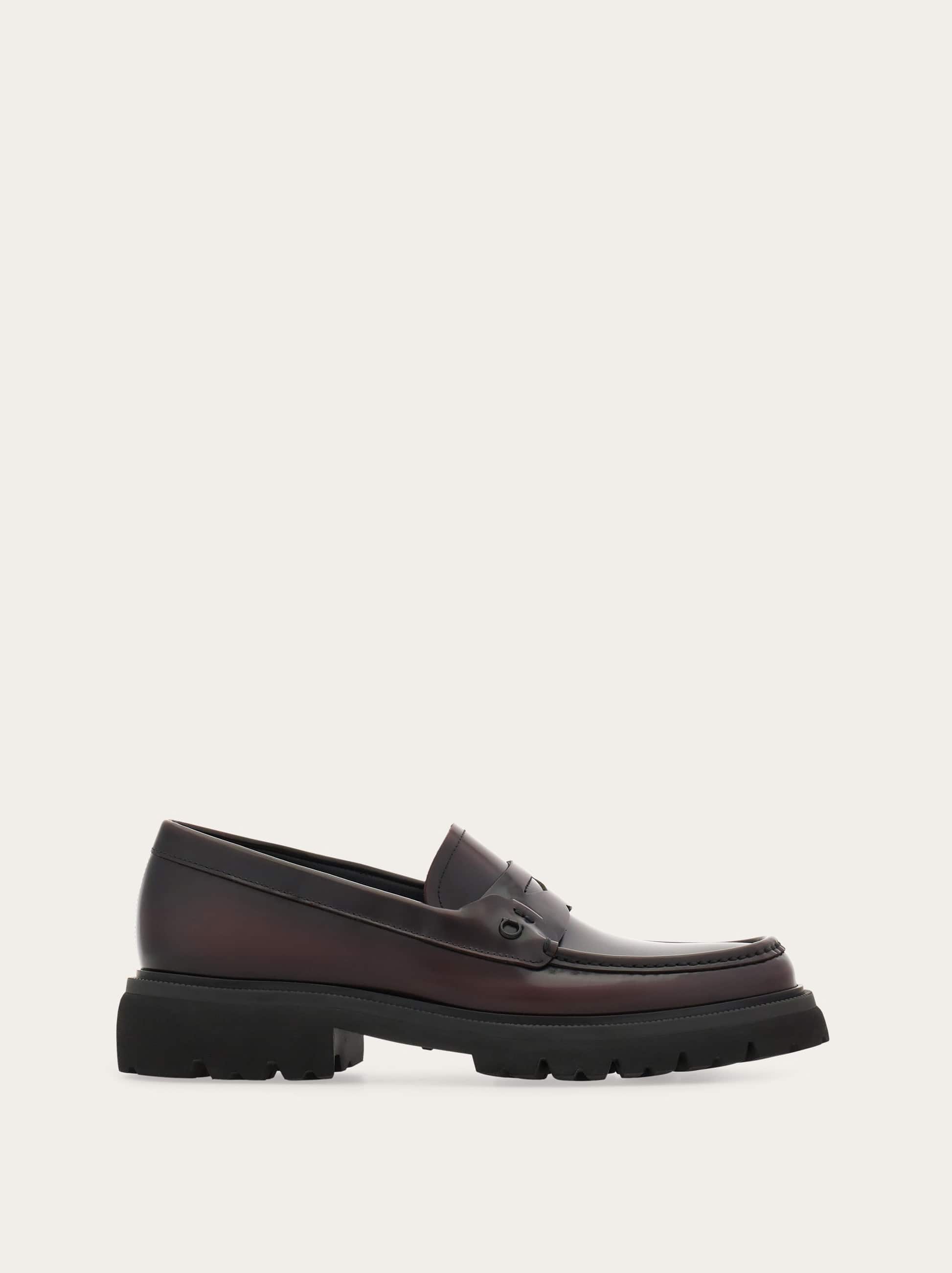 Ferragamo Men Penny loafer with chunky tread Red Size 7