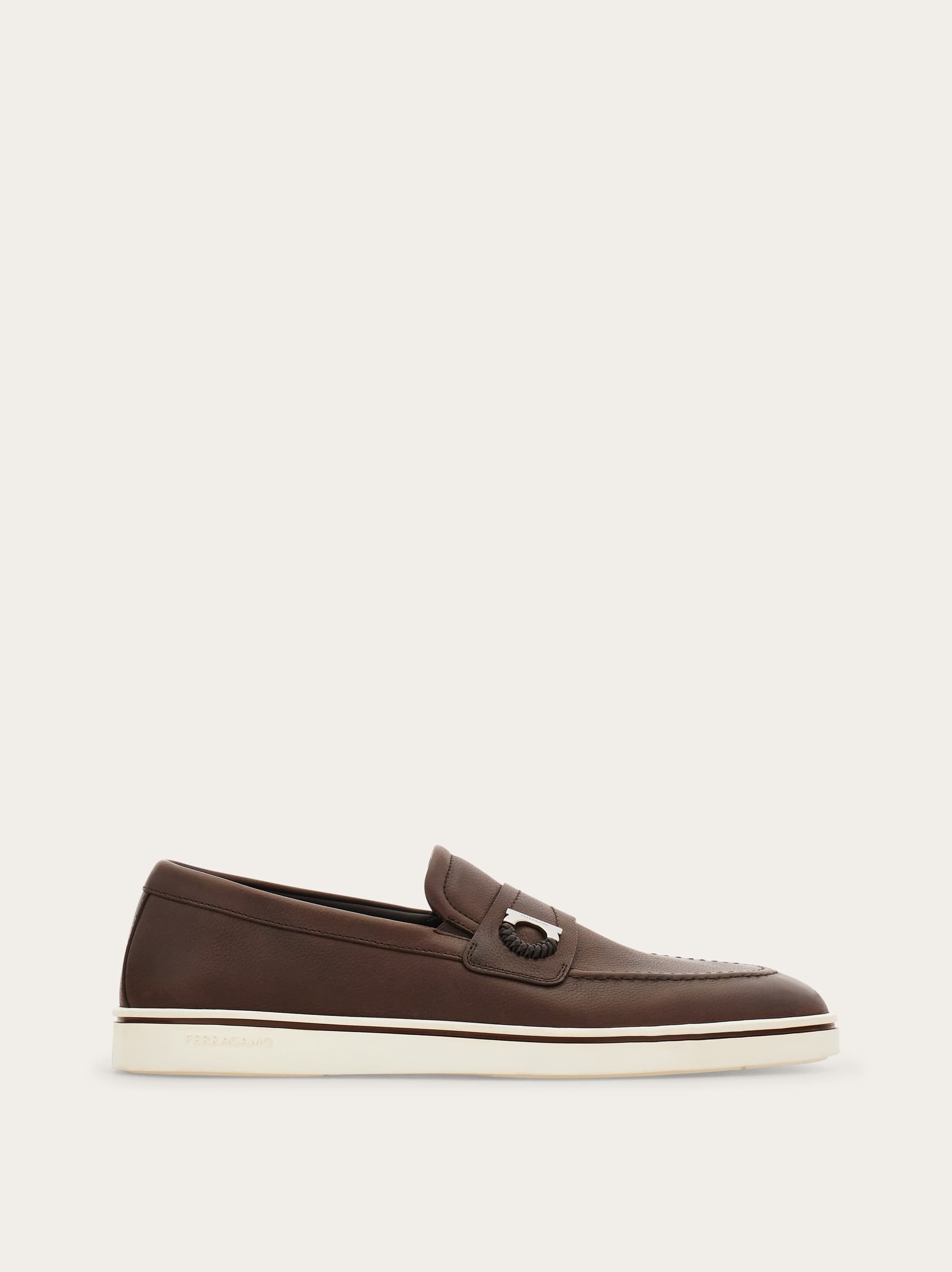 Ferragamo Men Boat shoe loafer with Gancini ornament Brown Size 8