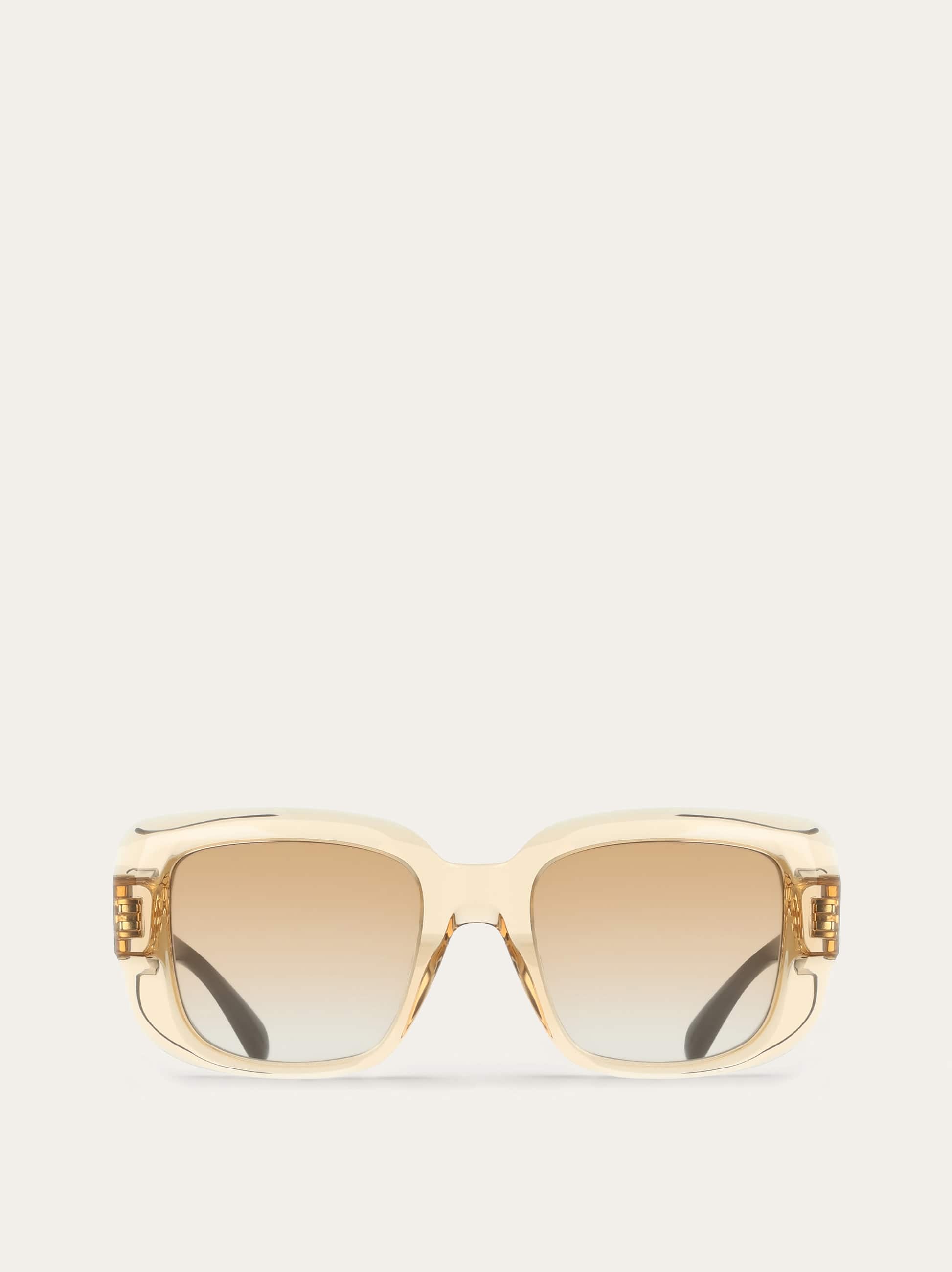 Ferragamo Rectangular Frame Sunglasses In Brown