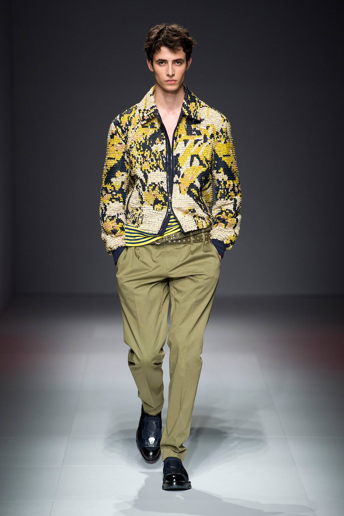 look 11