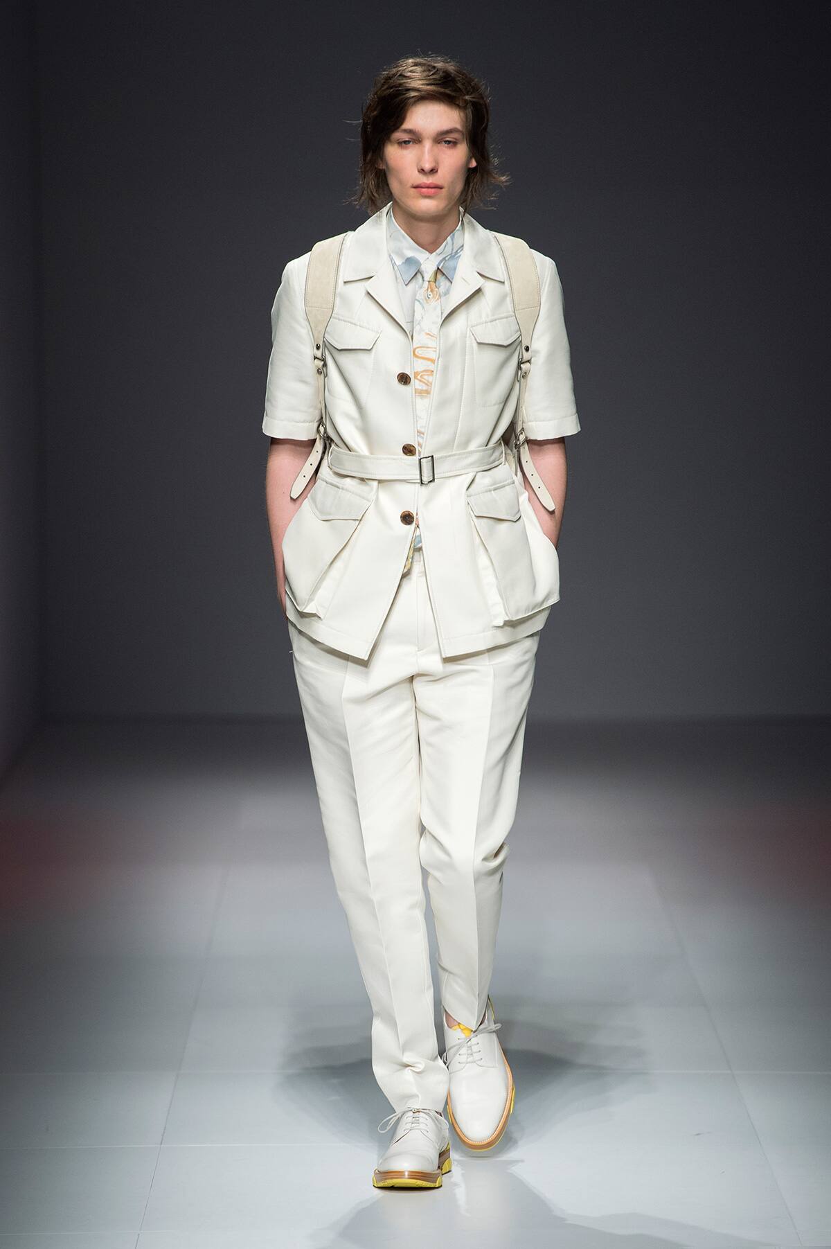 look 03