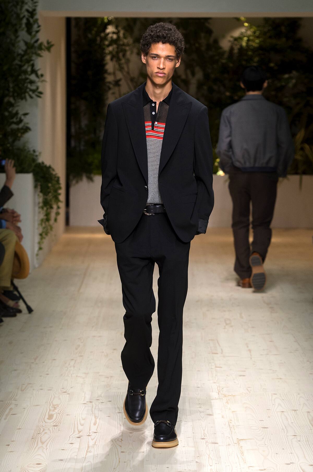 look 23