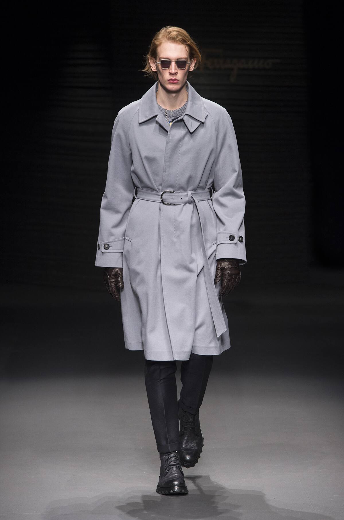 look 44
