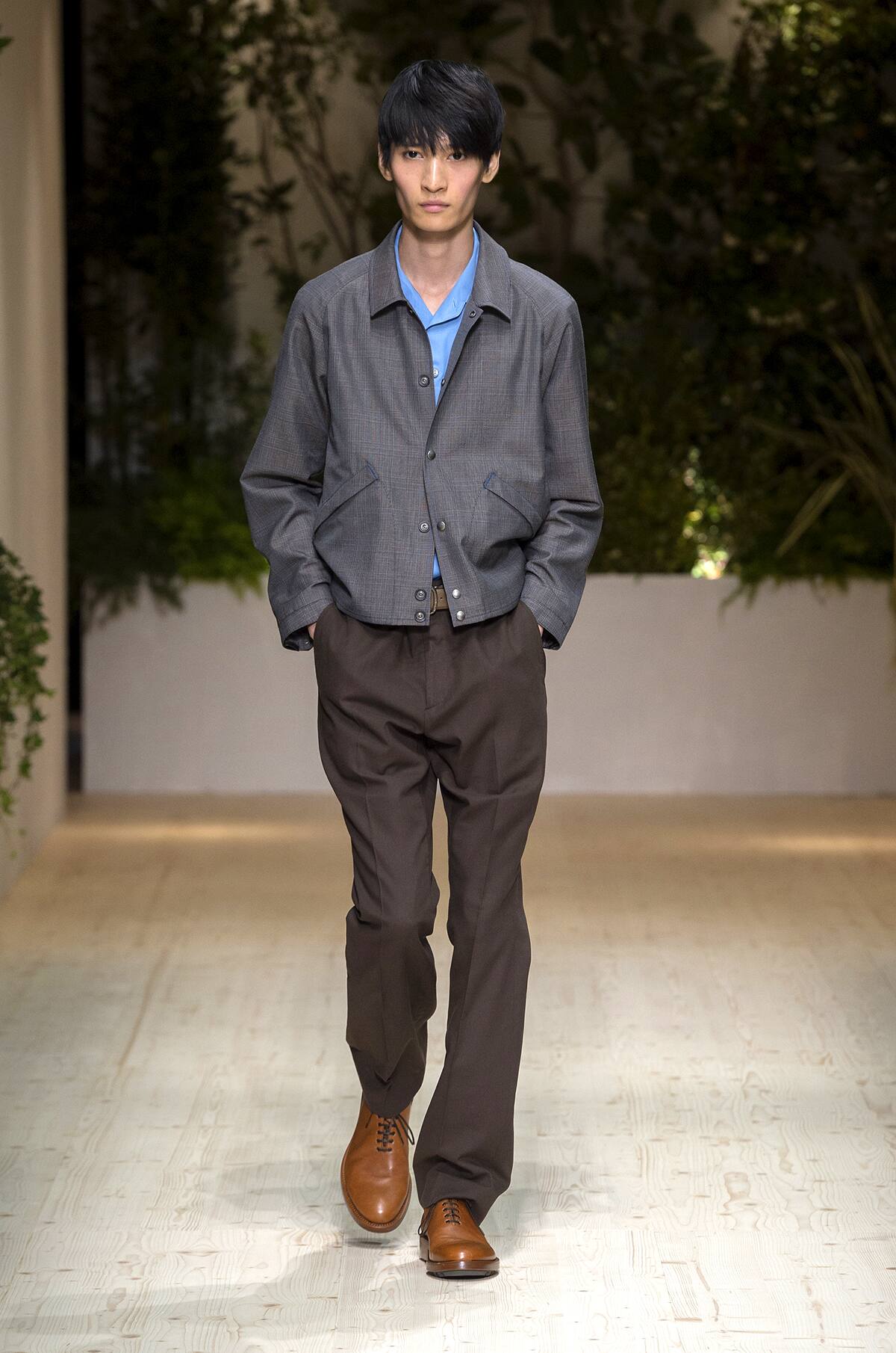 look 15