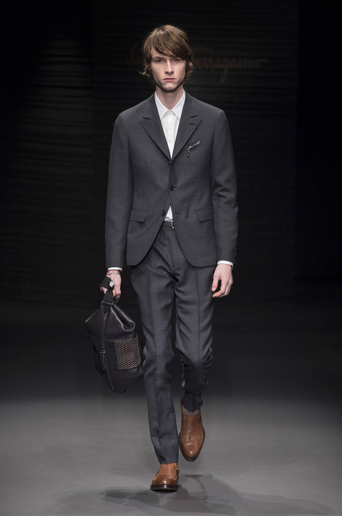 look 03