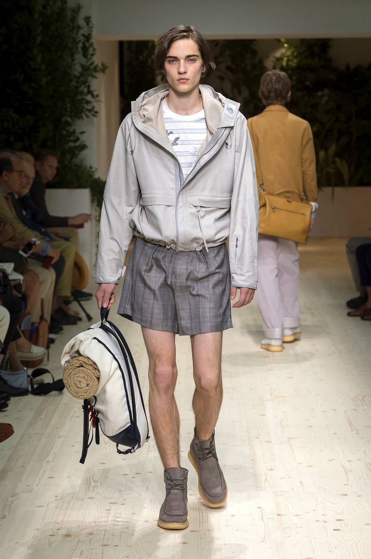 look 13