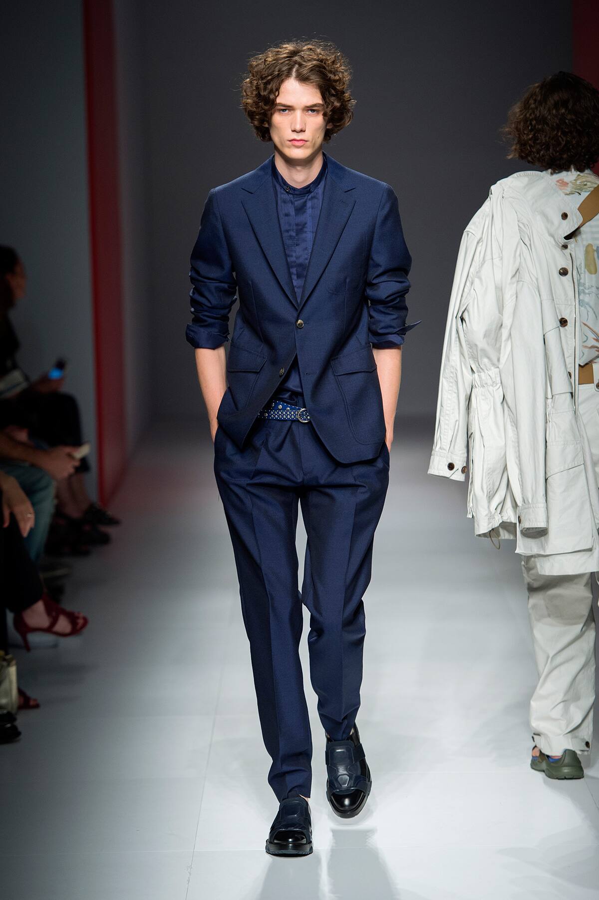 look 37